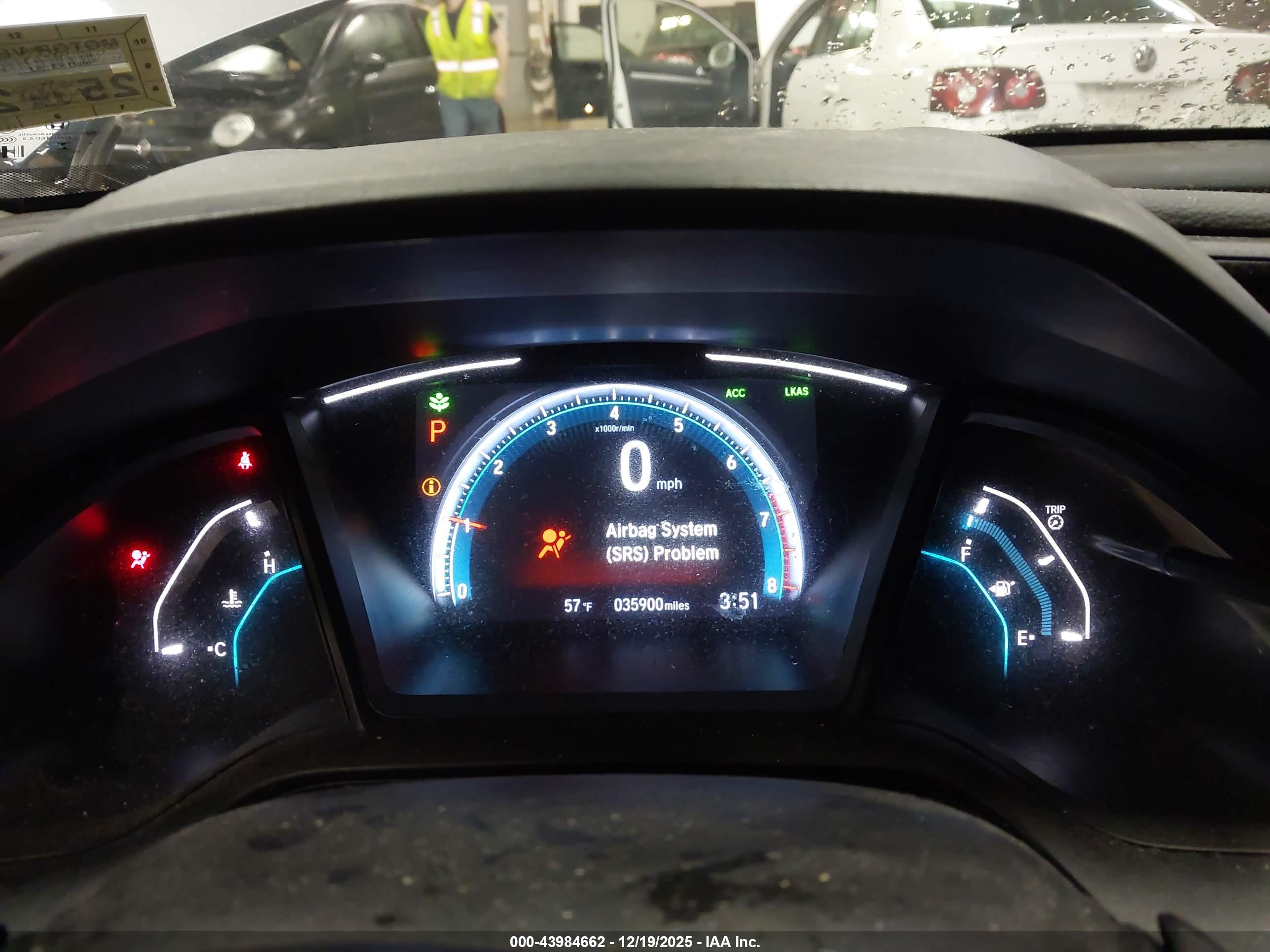 HONDA CIVIC image 7