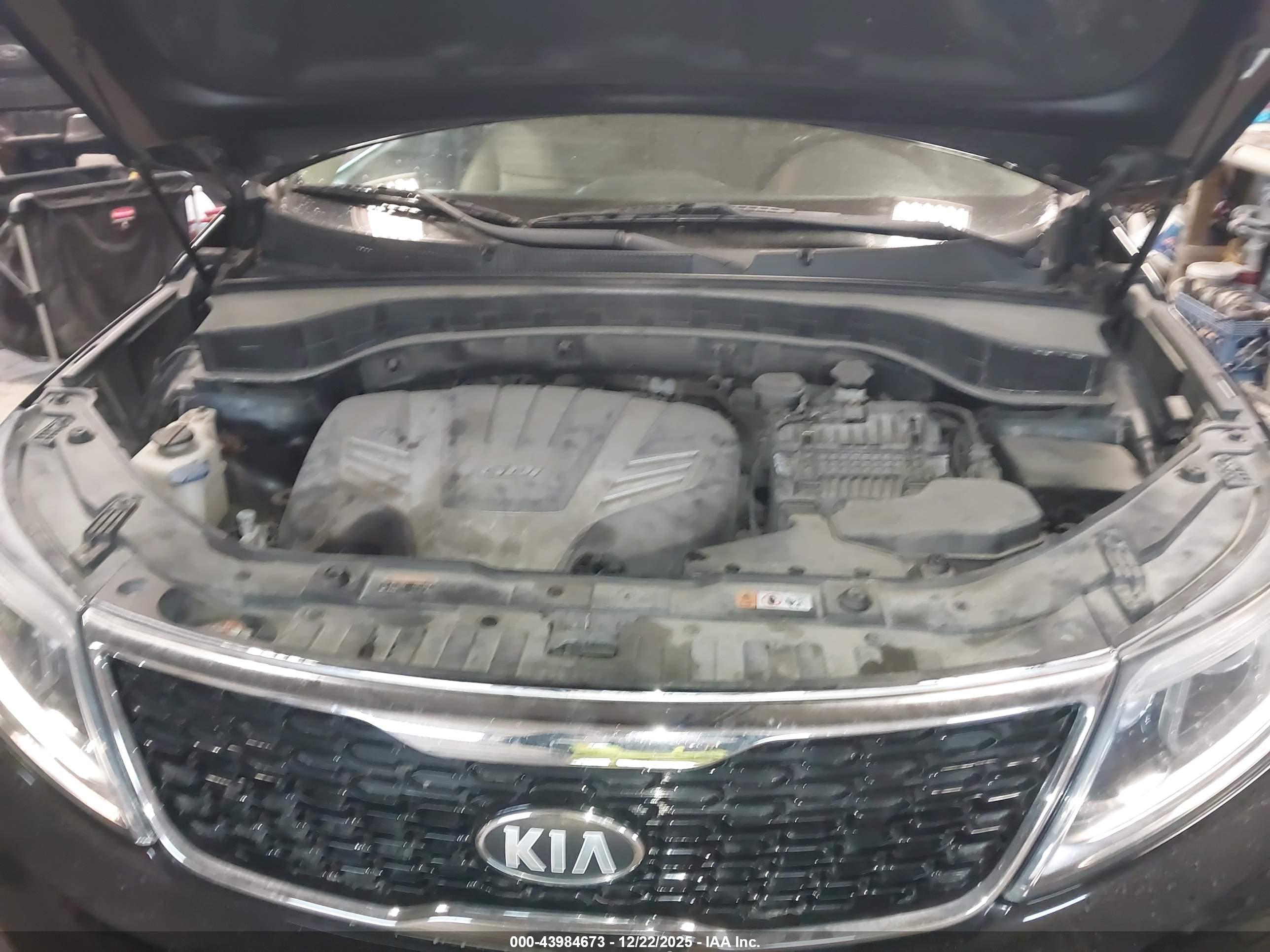 KIA SORENTO image 10