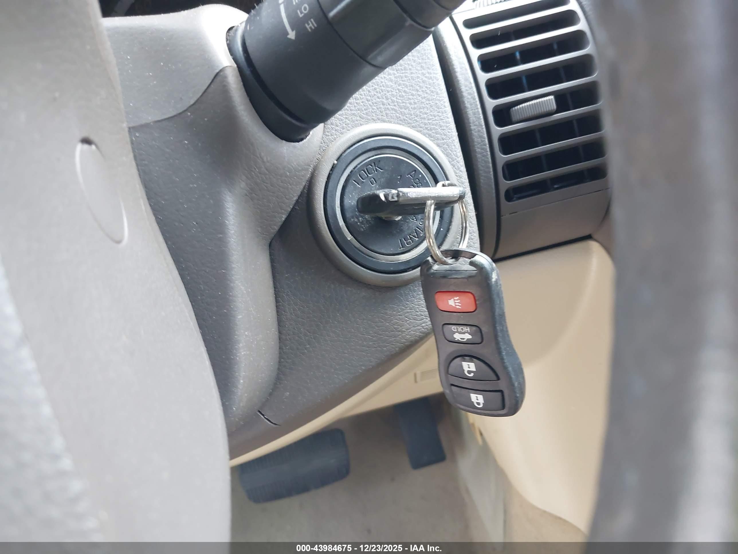 INFINITI G35 image 11