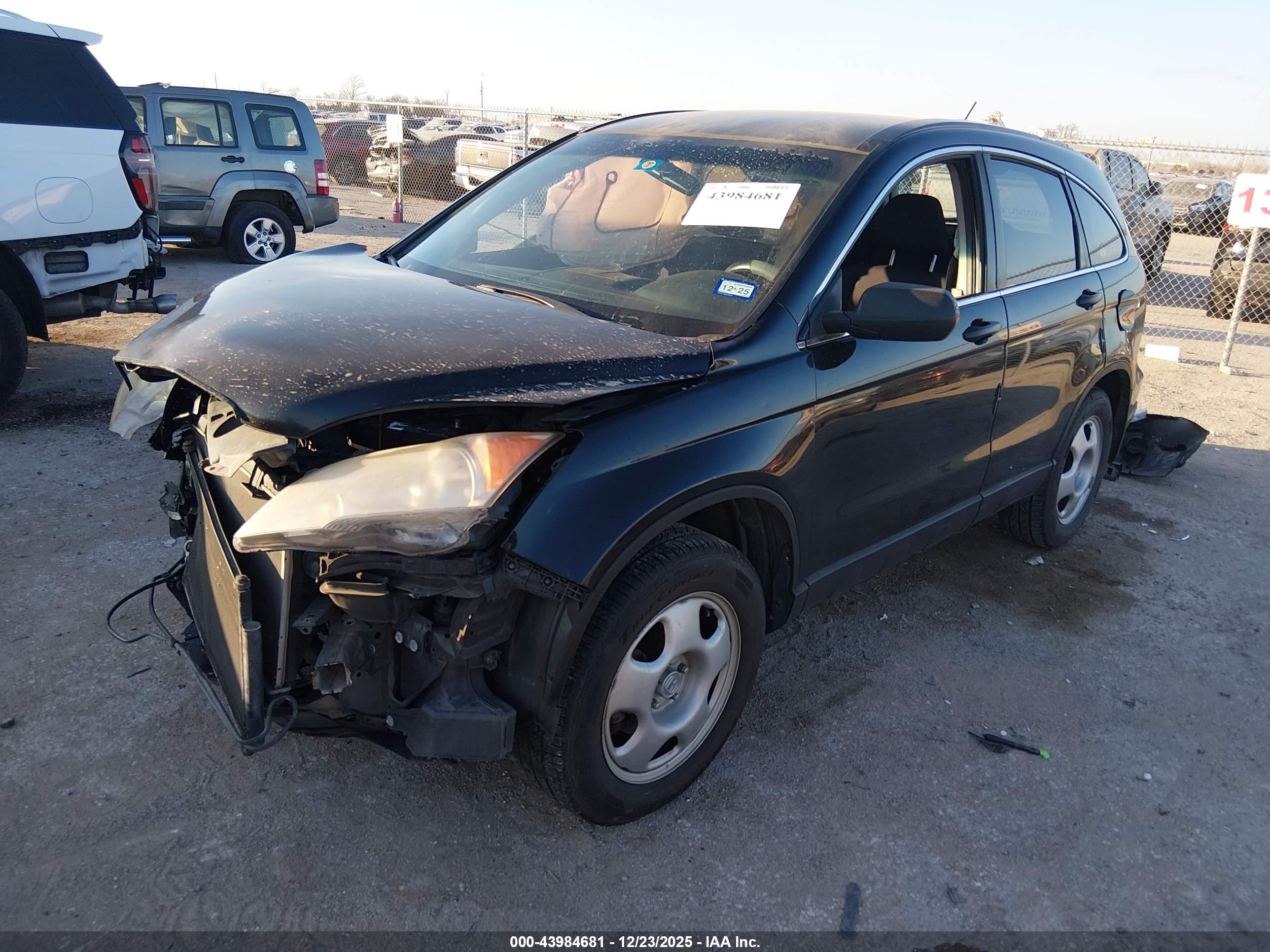 HONDA CR-V image 2