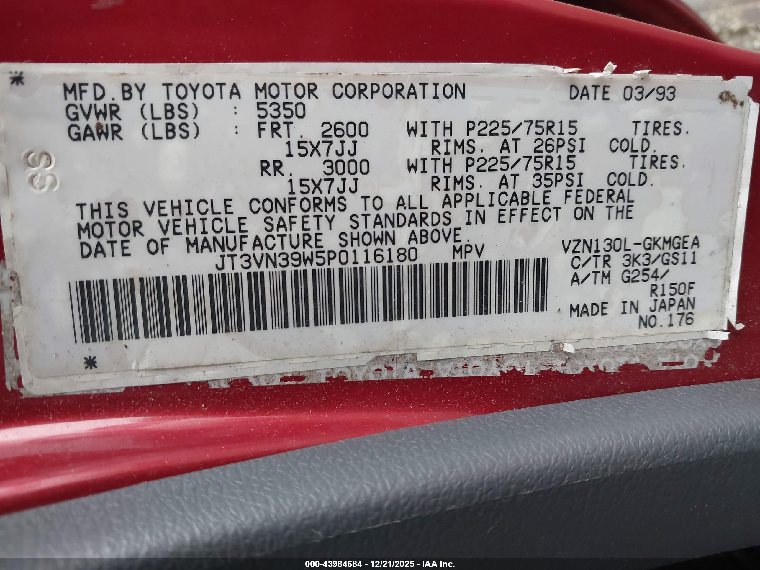 TOYOTA 4RUNNER image 9