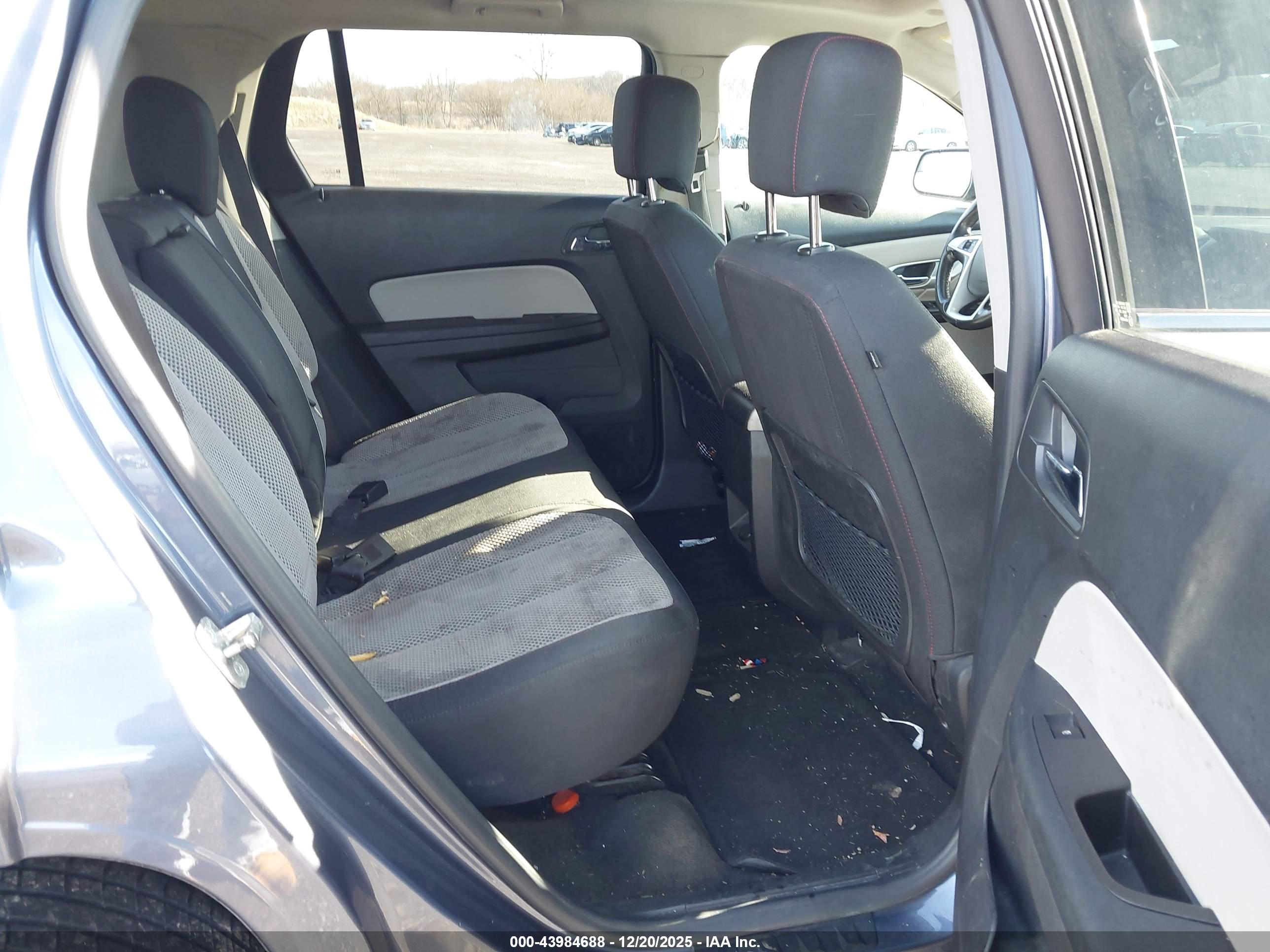 GMC TERRAIN image 8