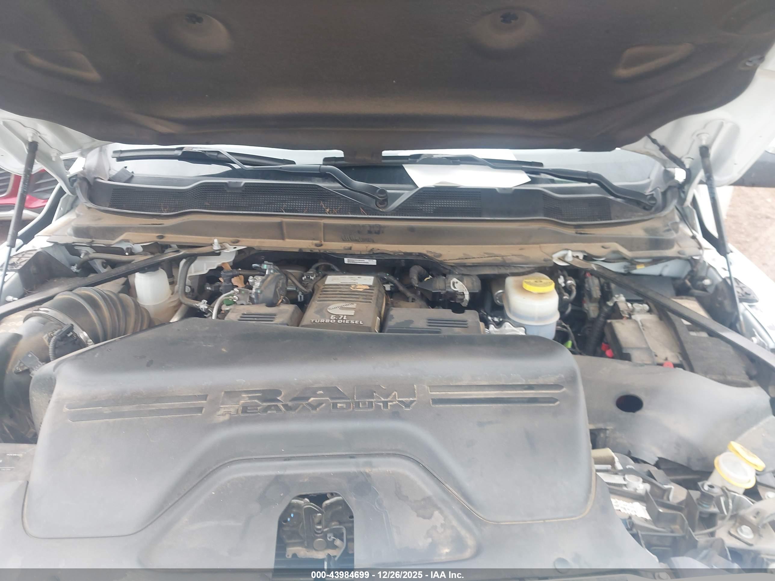 RAM 3500 image 10