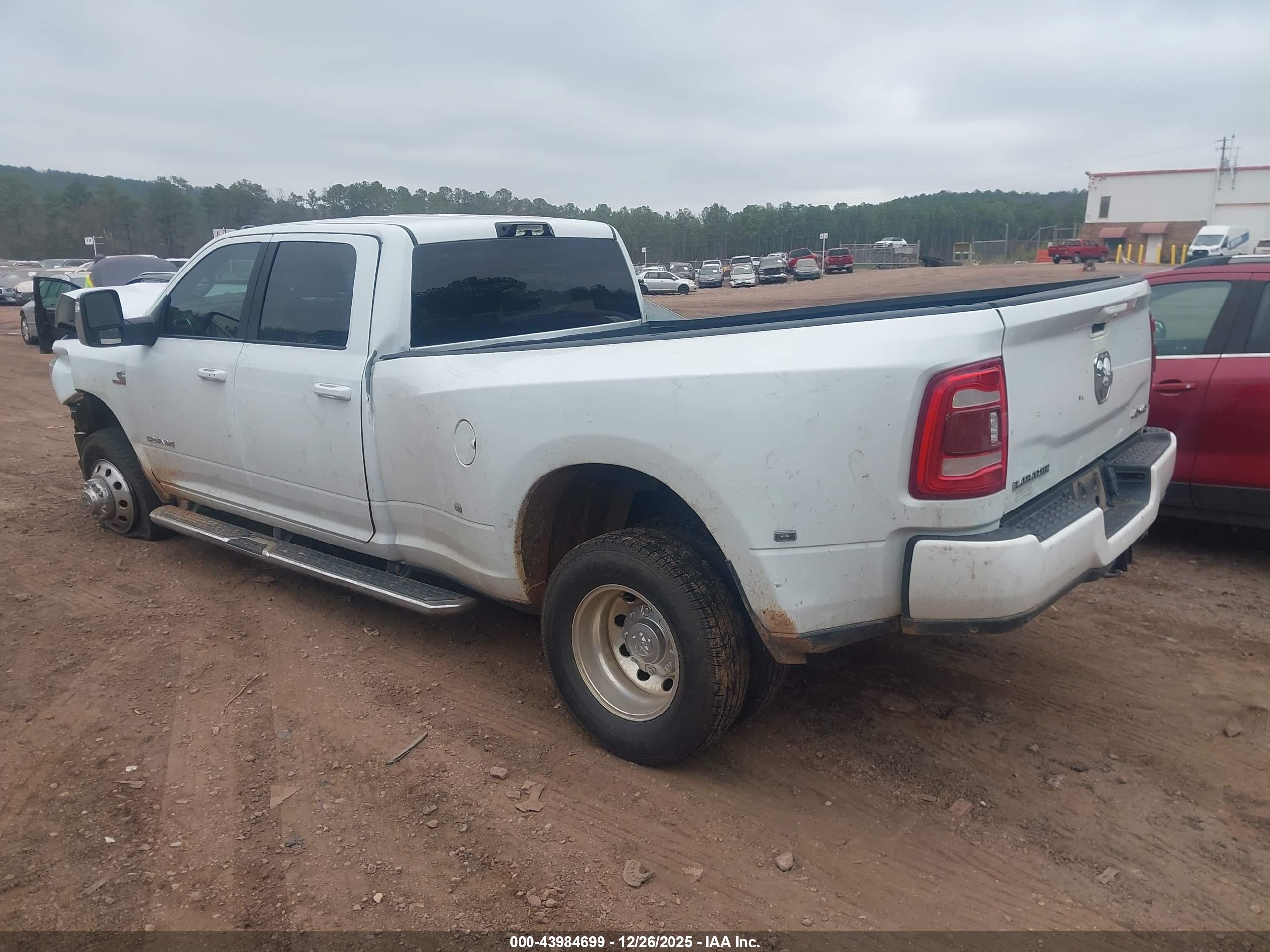 RAM 3500 image 3