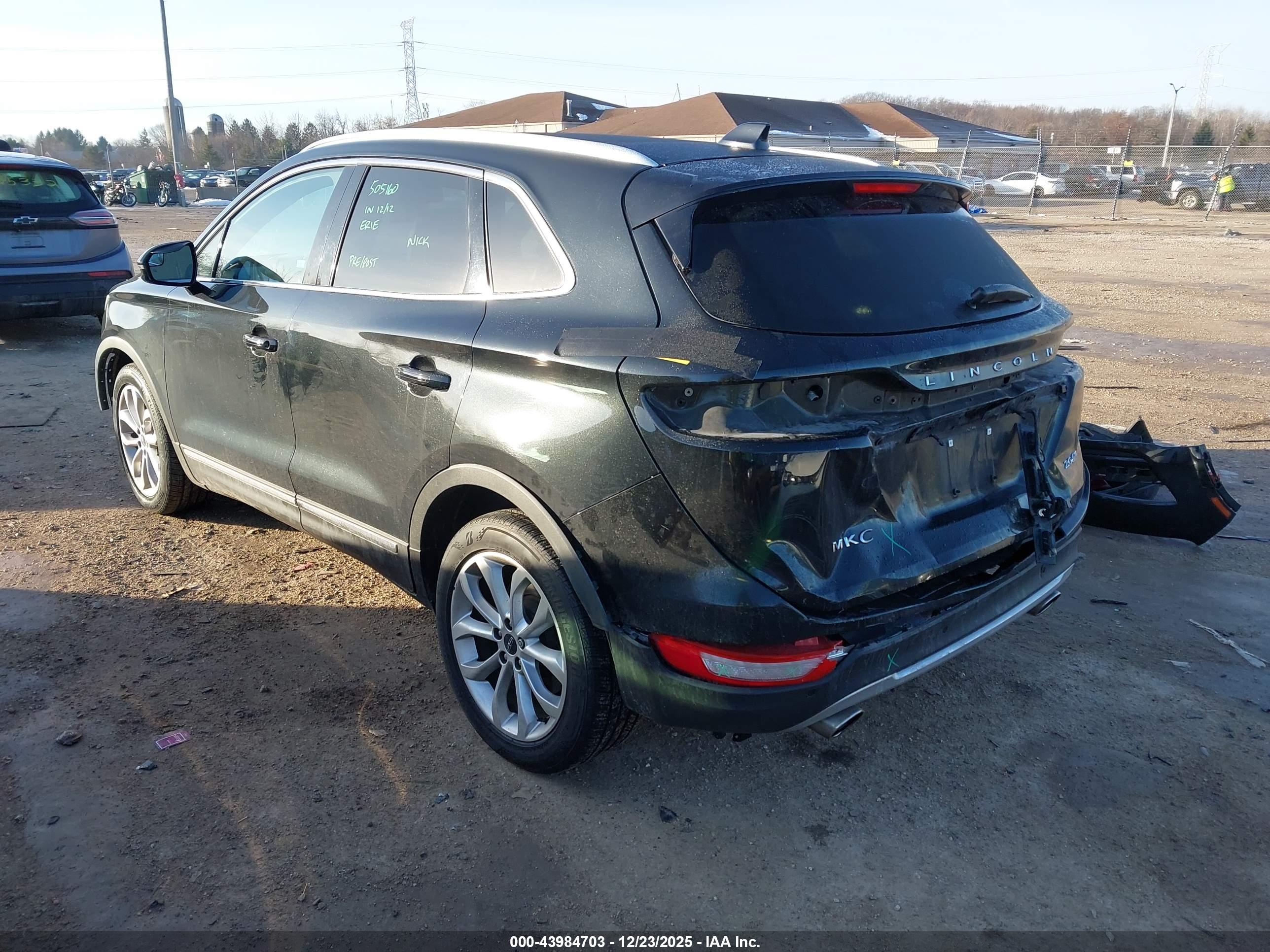 LINCOLN MKC image 3