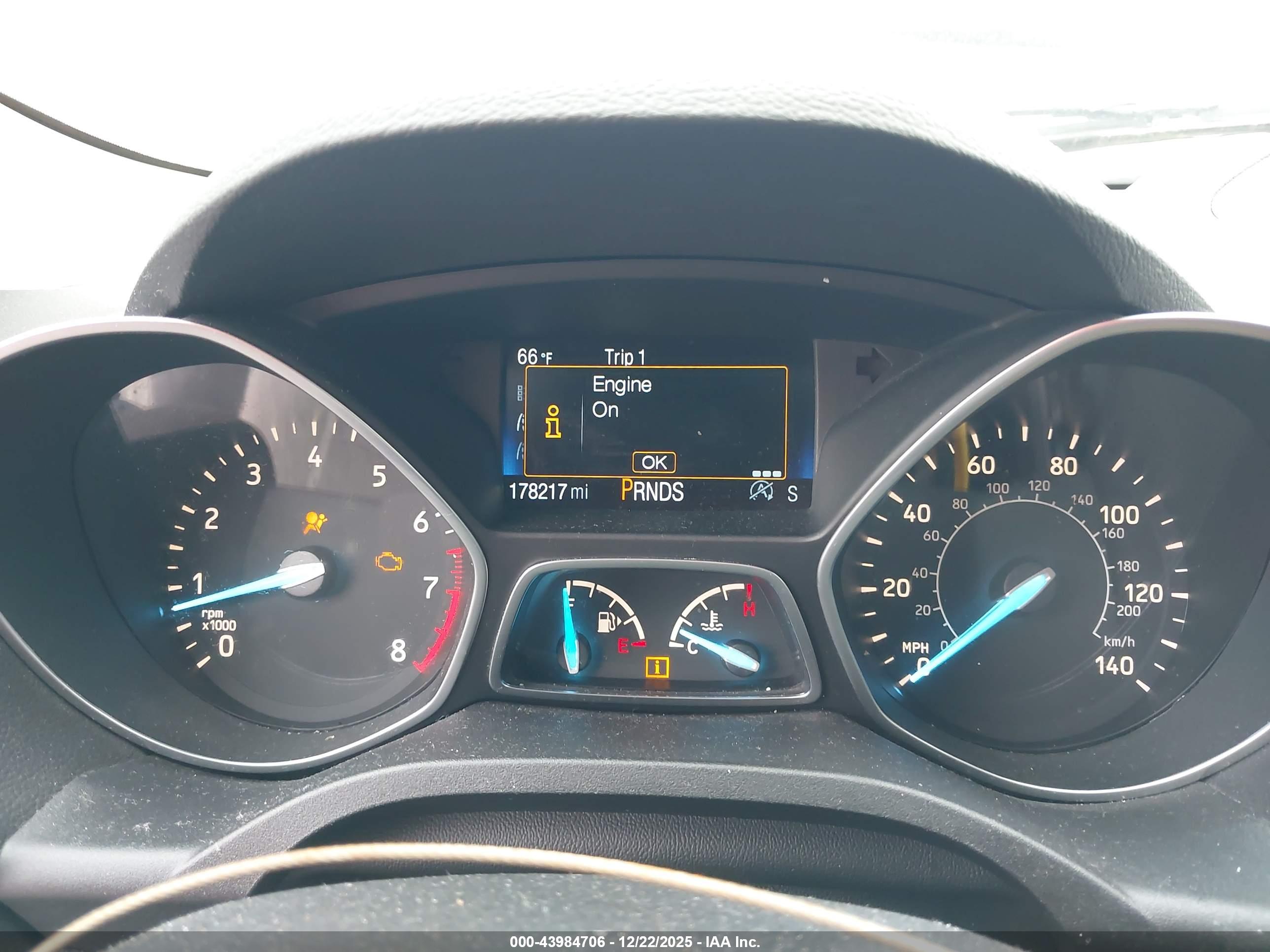 FORD ESCAPE image 7