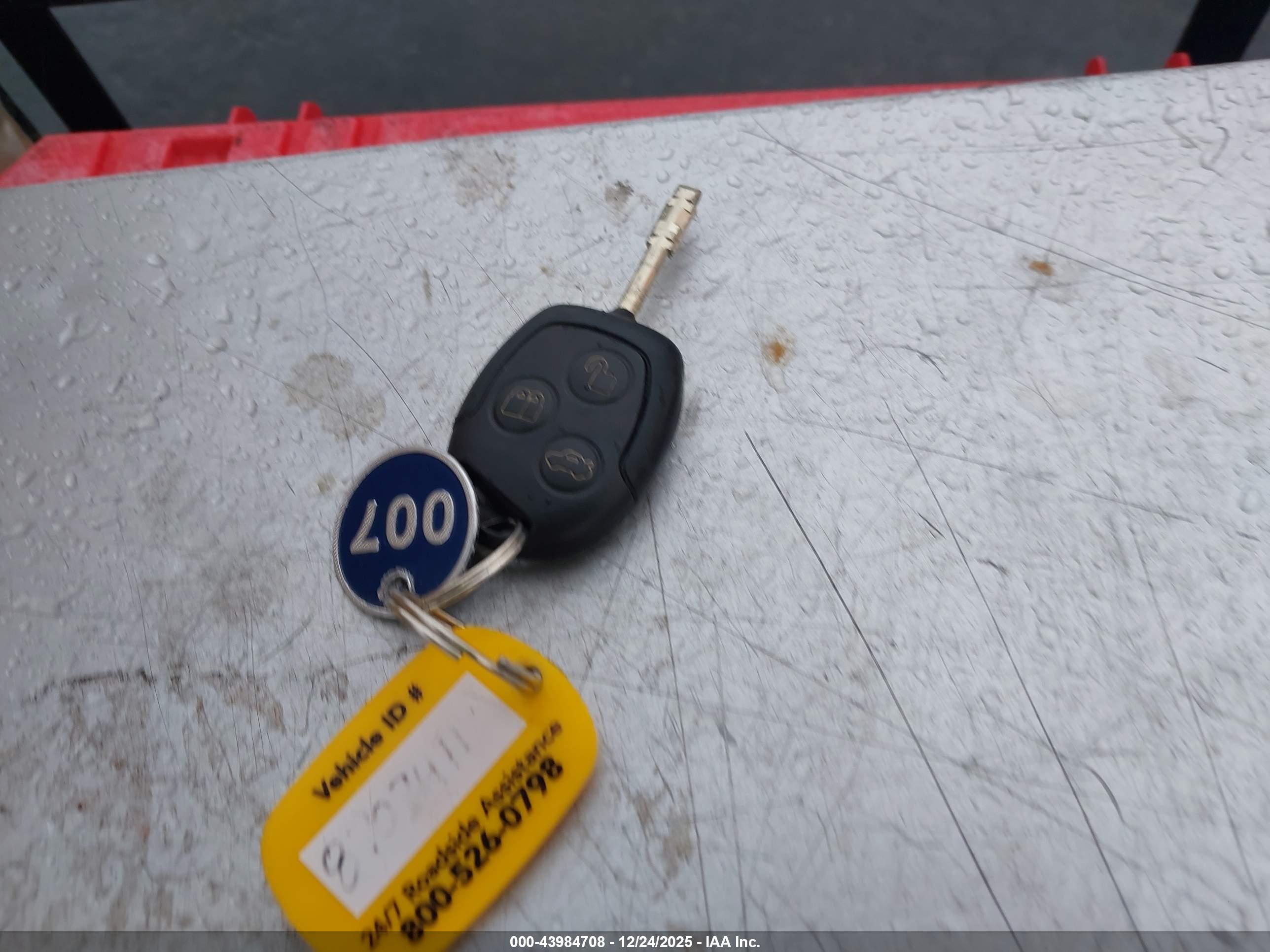FORD TRANSIT image 11