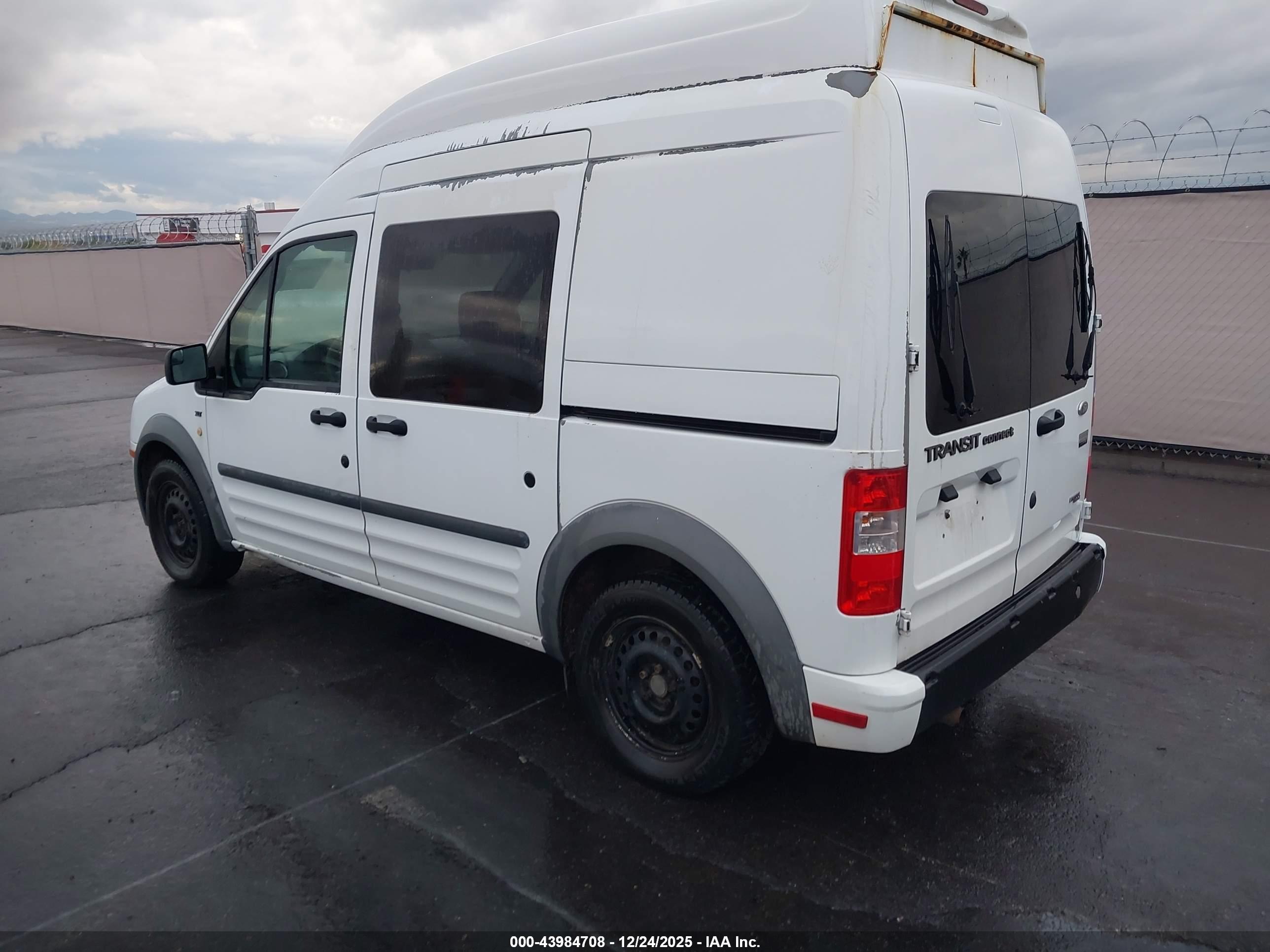 FORD TRANSIT image 3