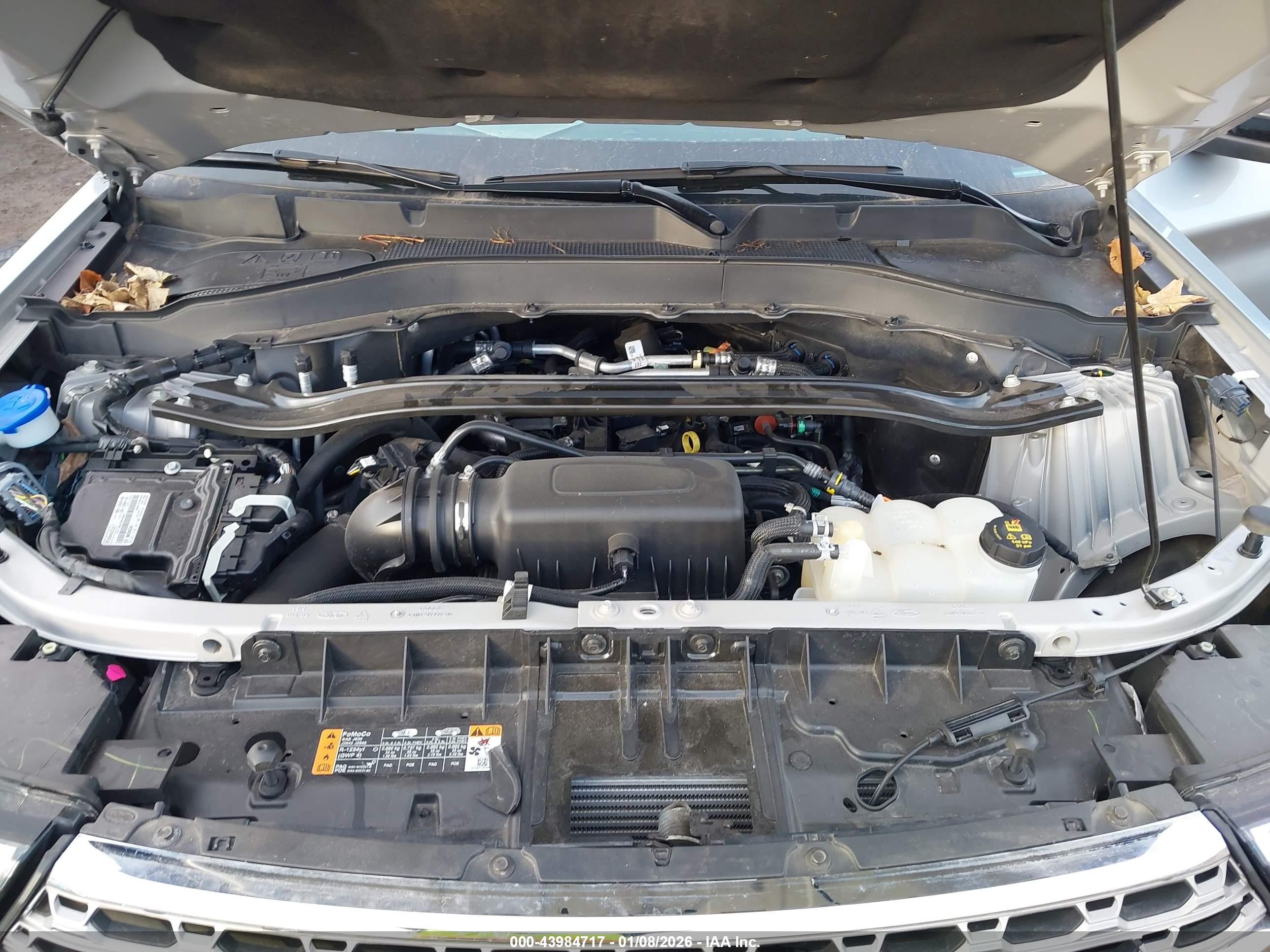 FORD EXPLORER image 10