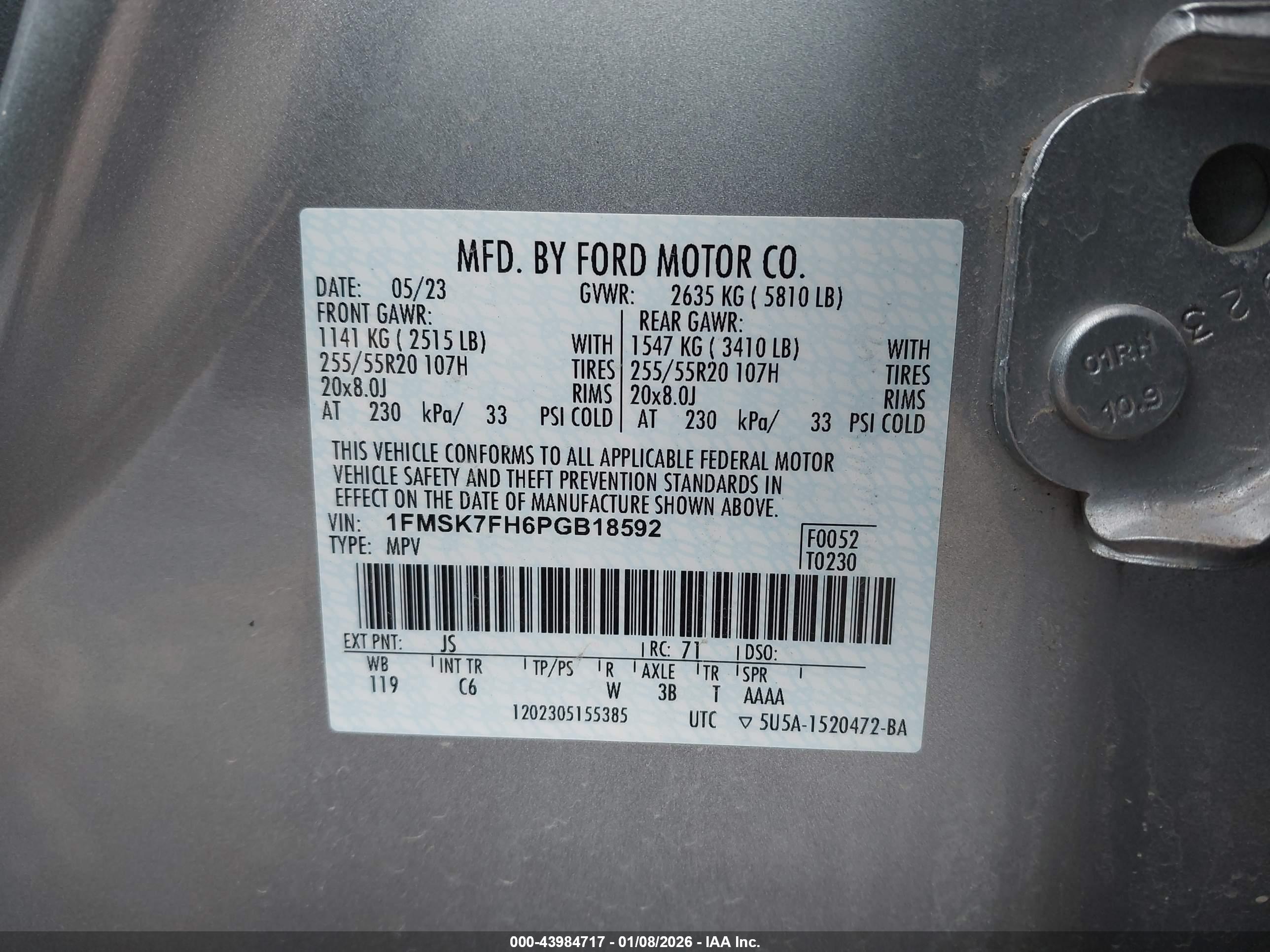 FORD EXPLORER image 9