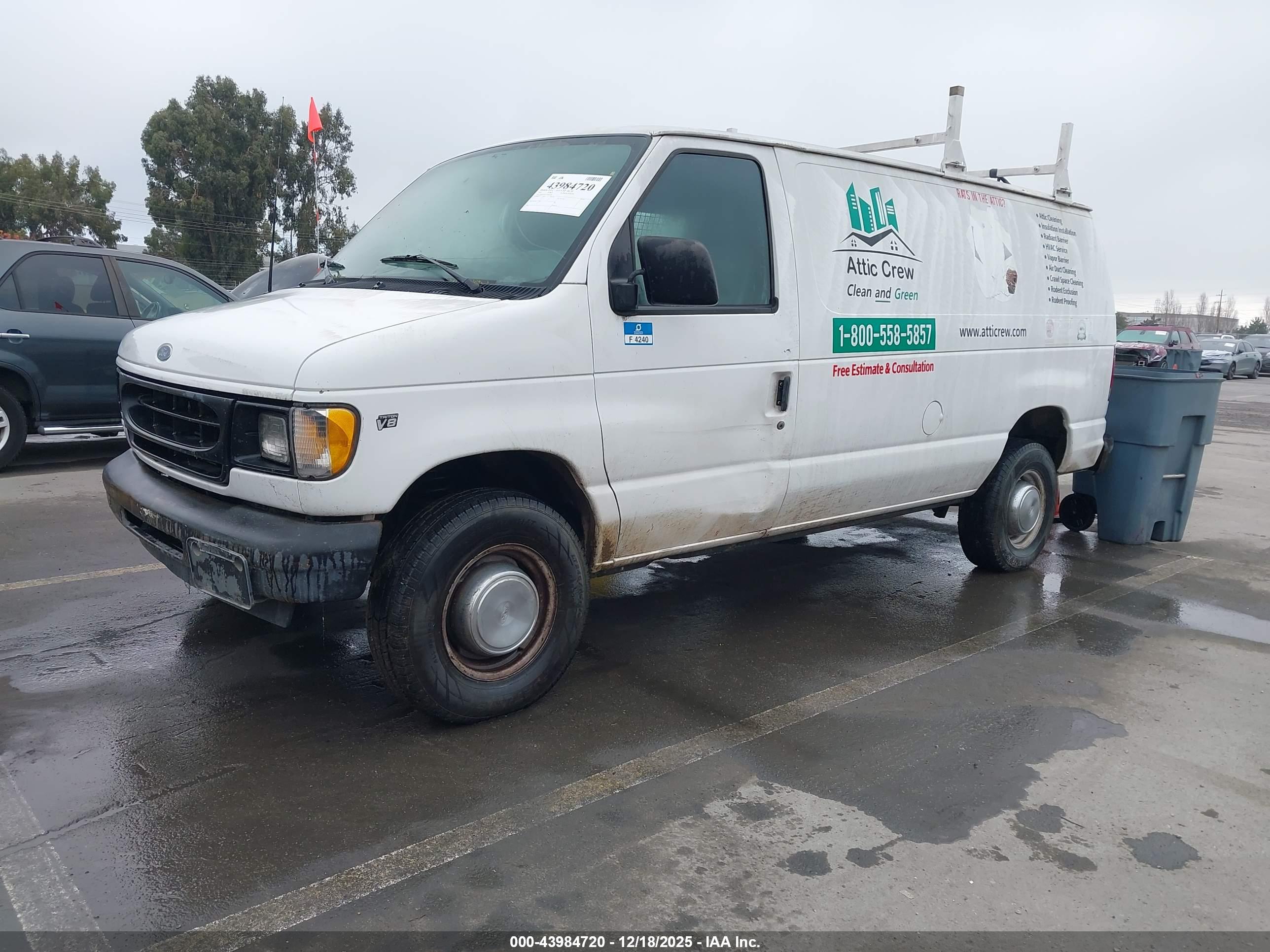 FORD E-350 image 2
