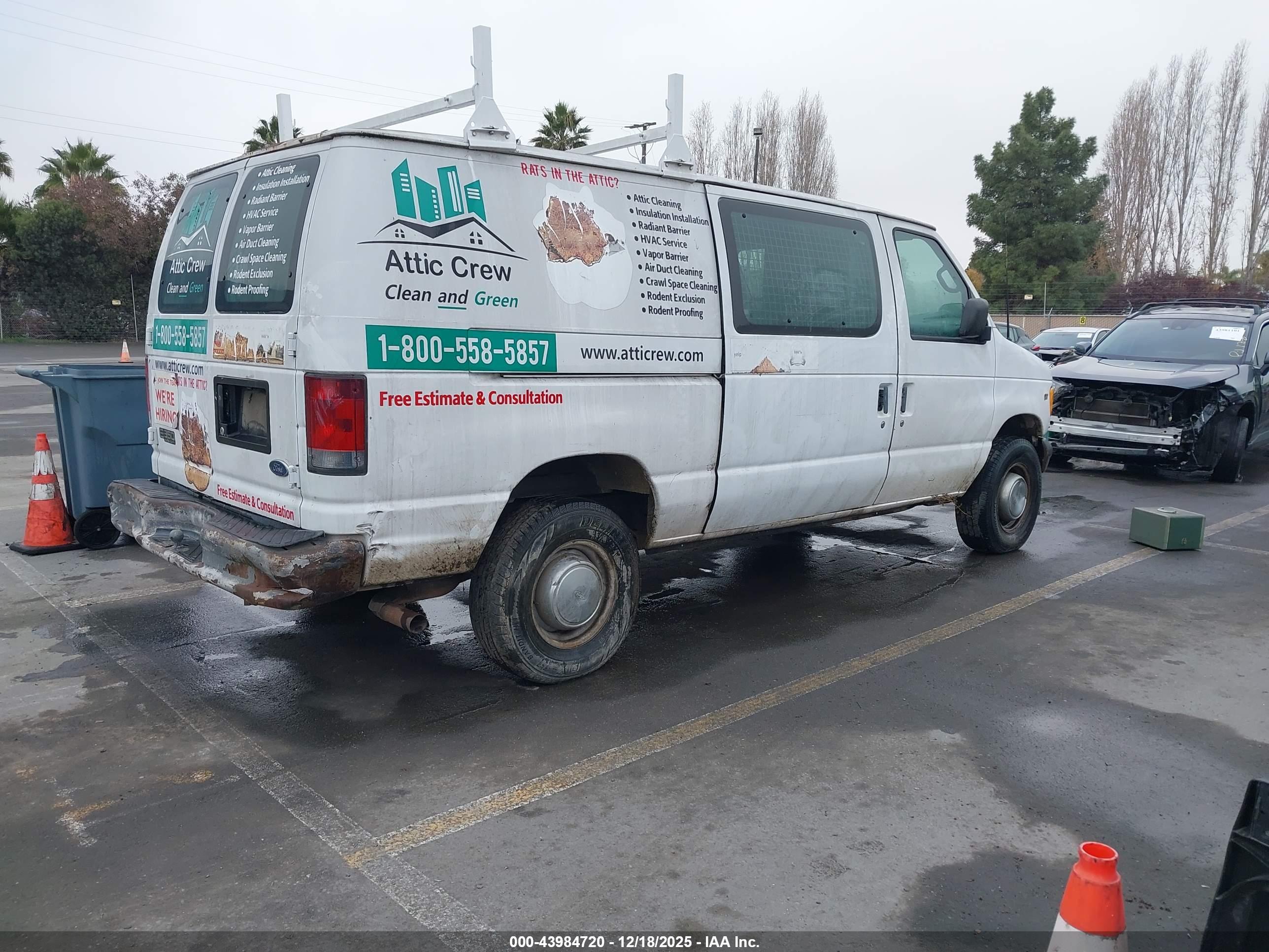 FORD E-350 image 4