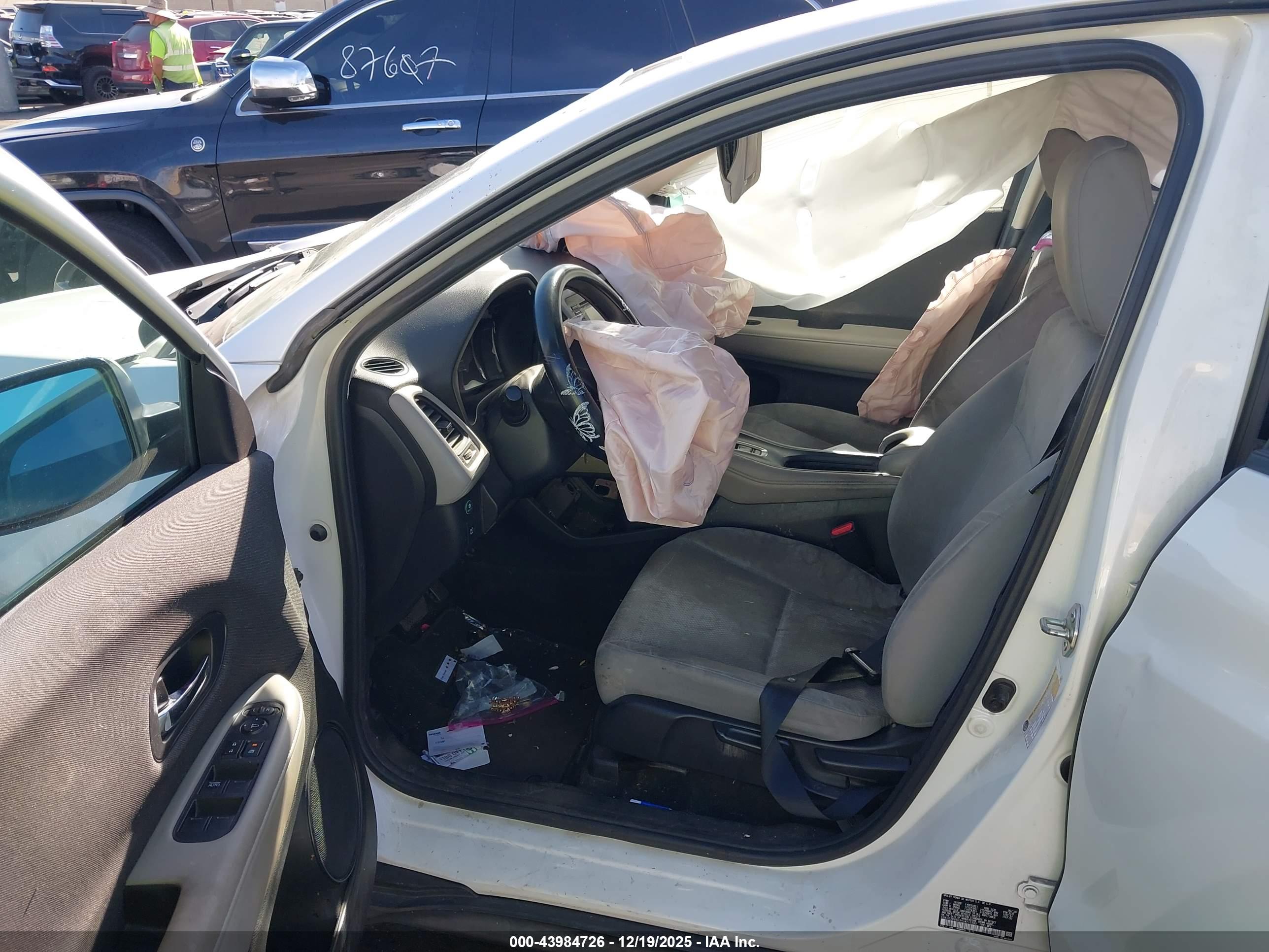 HONDA HR-V image 5