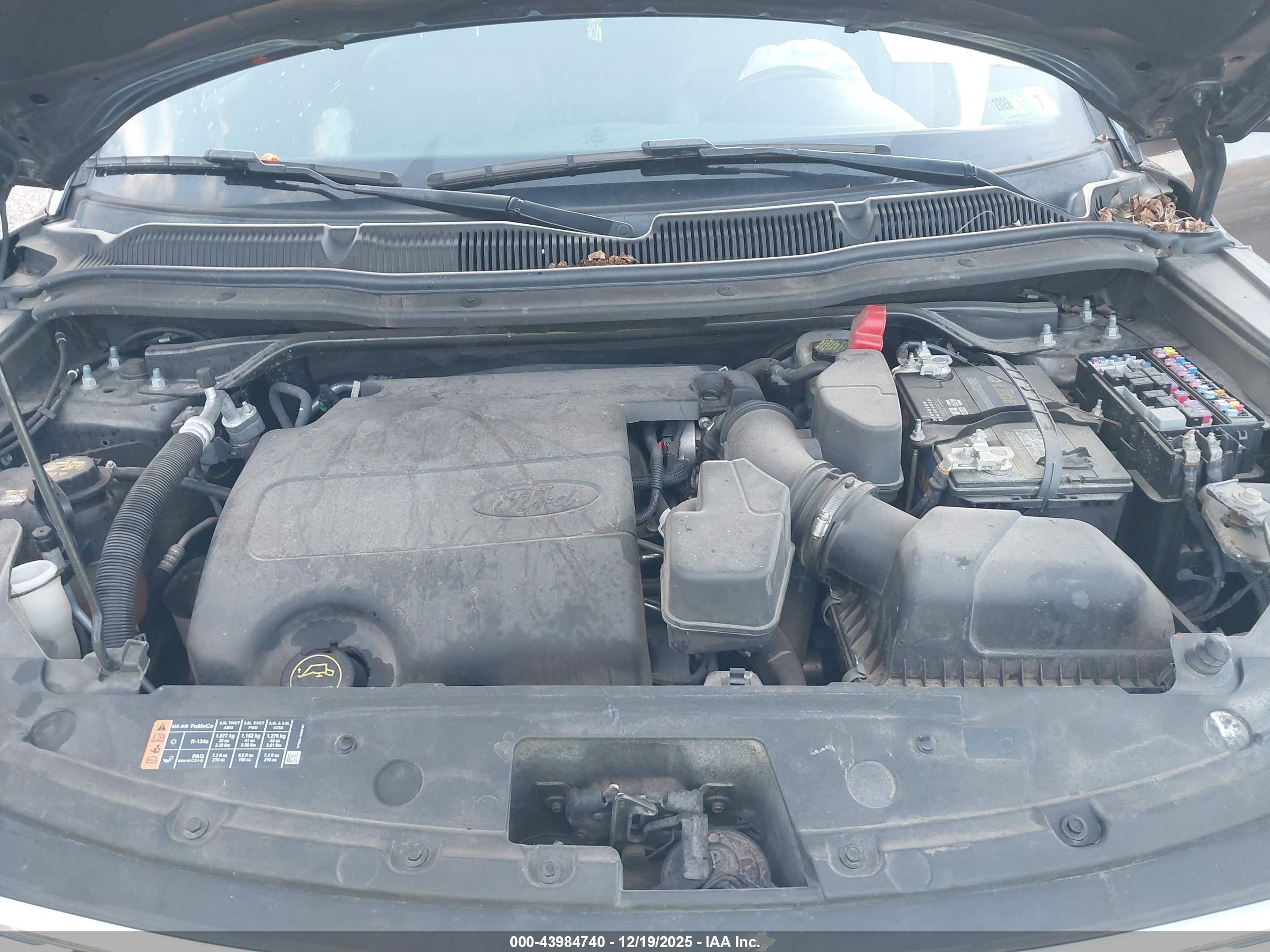 FORD EXPLORER image 10