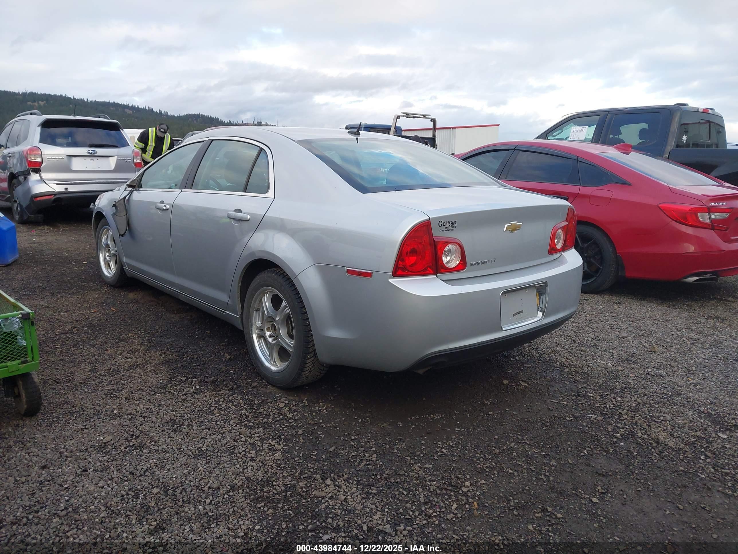 CHEVROLET MALIBU image 3