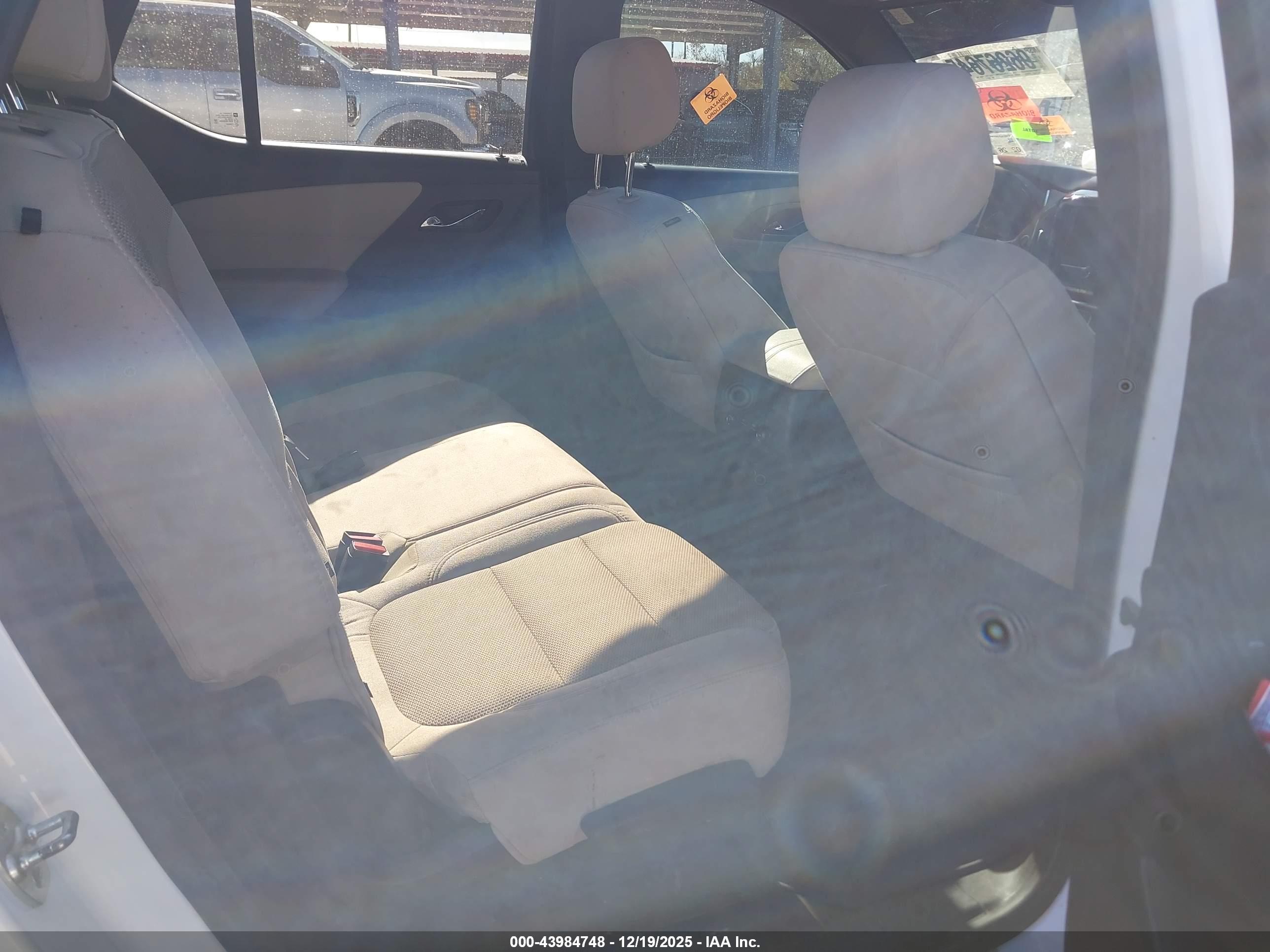 CHEVROLET TRAVERSE image 8