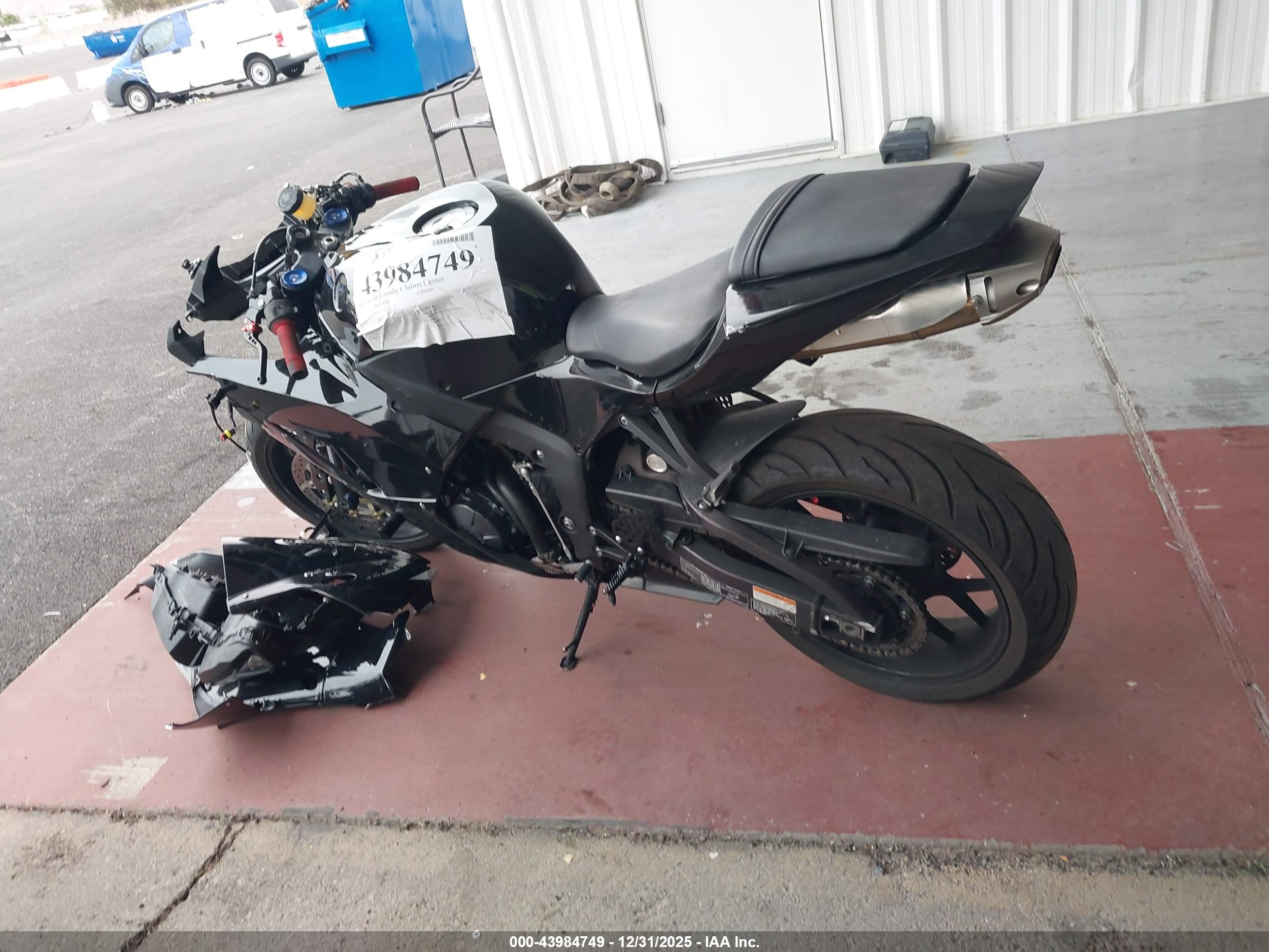 HONDA CBR600 image 3