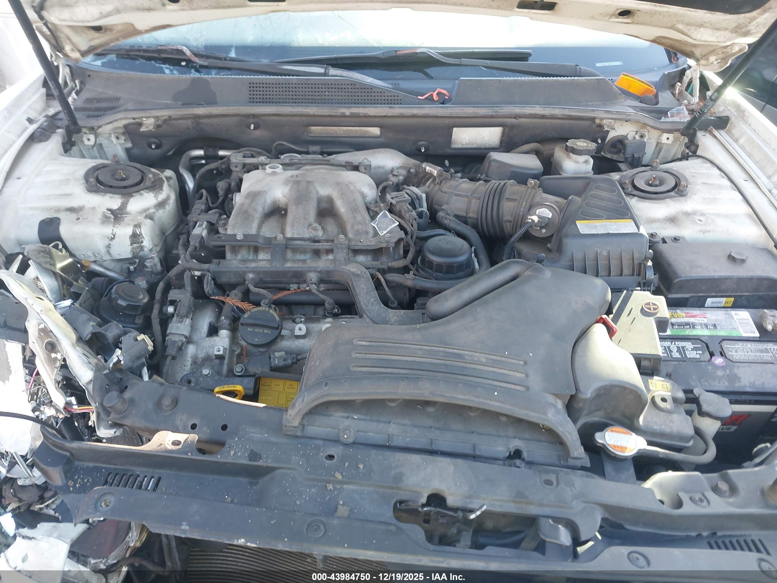 KIA AMANTI image 10