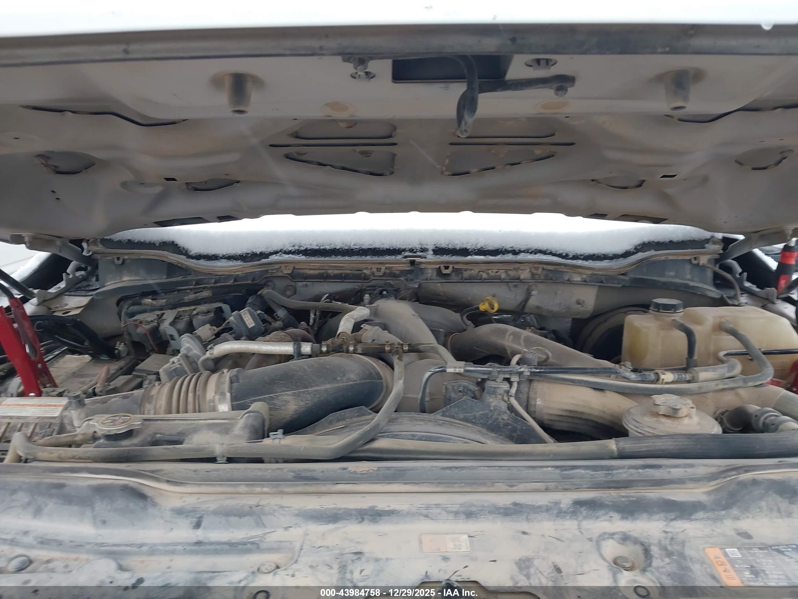 FORD F-250 image 10