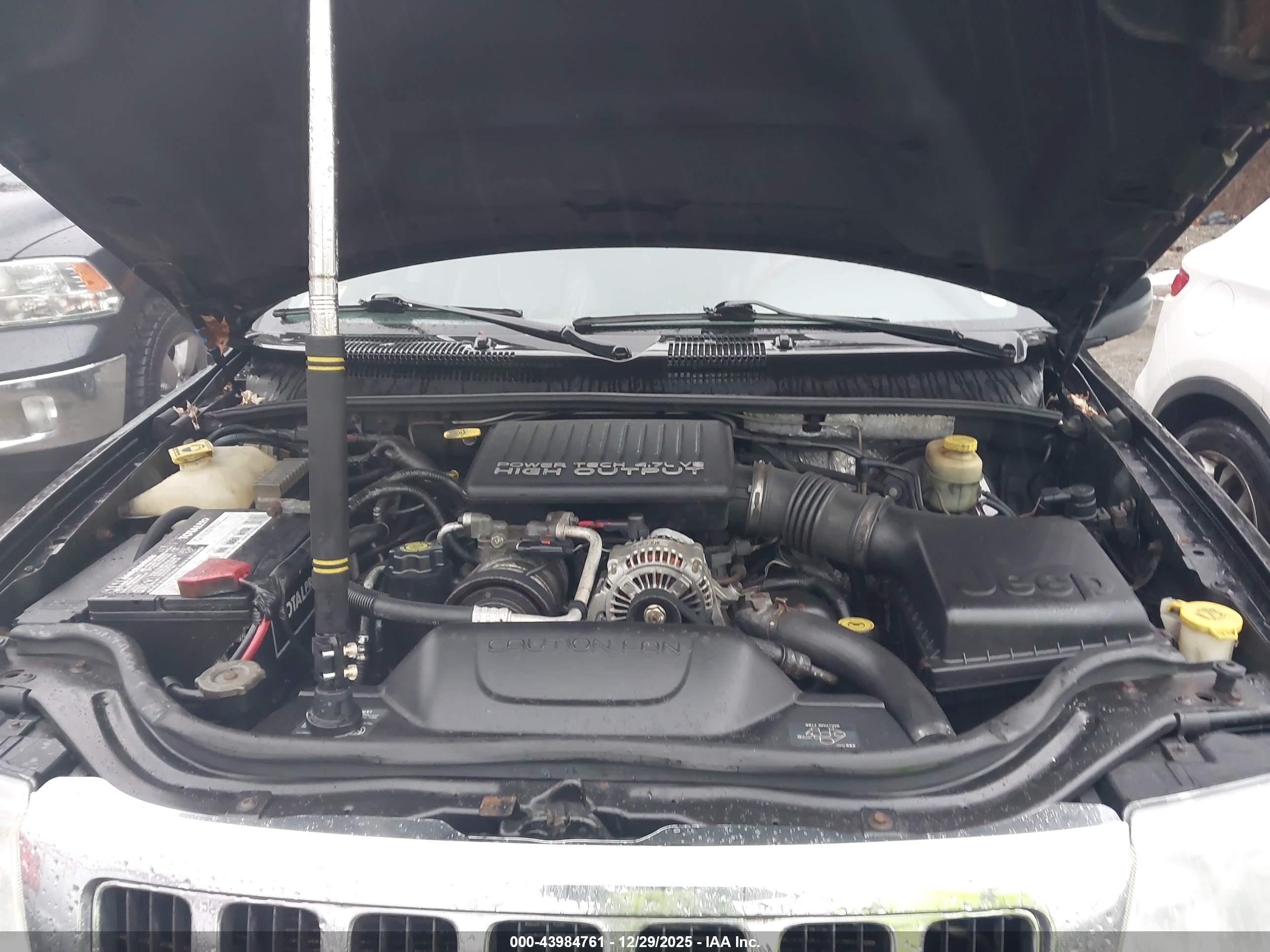 JEEP GRAND image 10