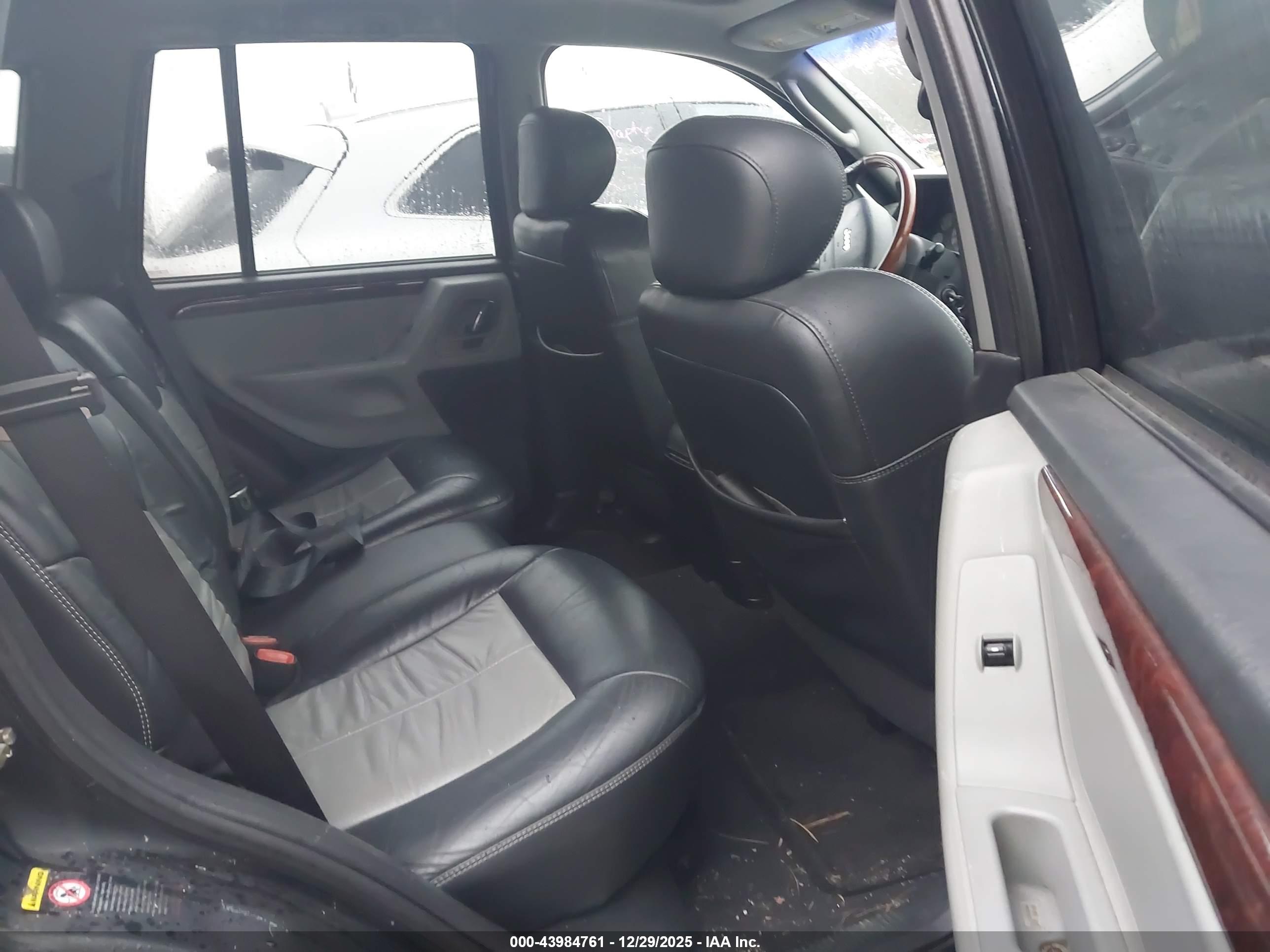 JEEP GRAND image 8