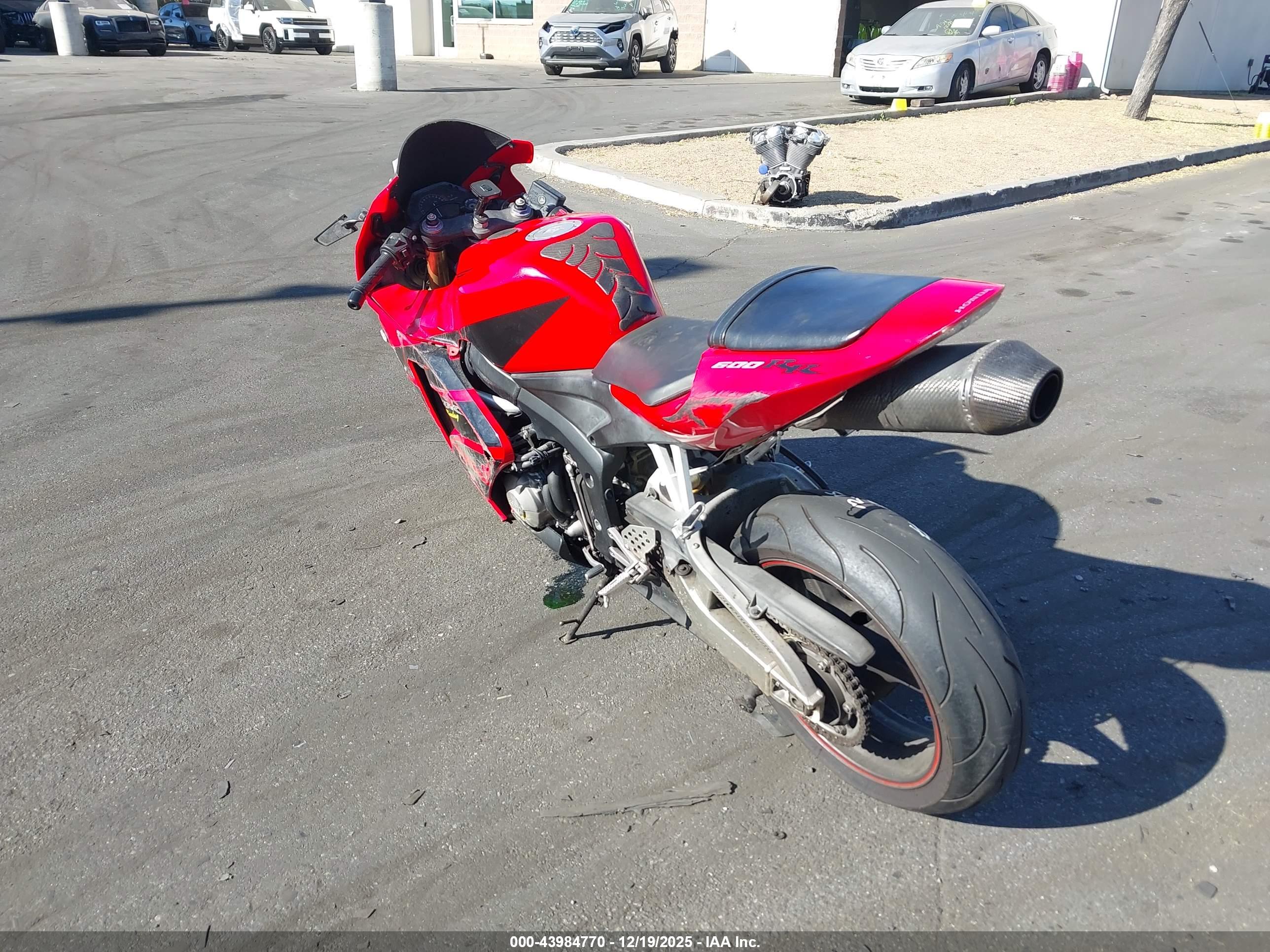 HONDA CBR600 image 3