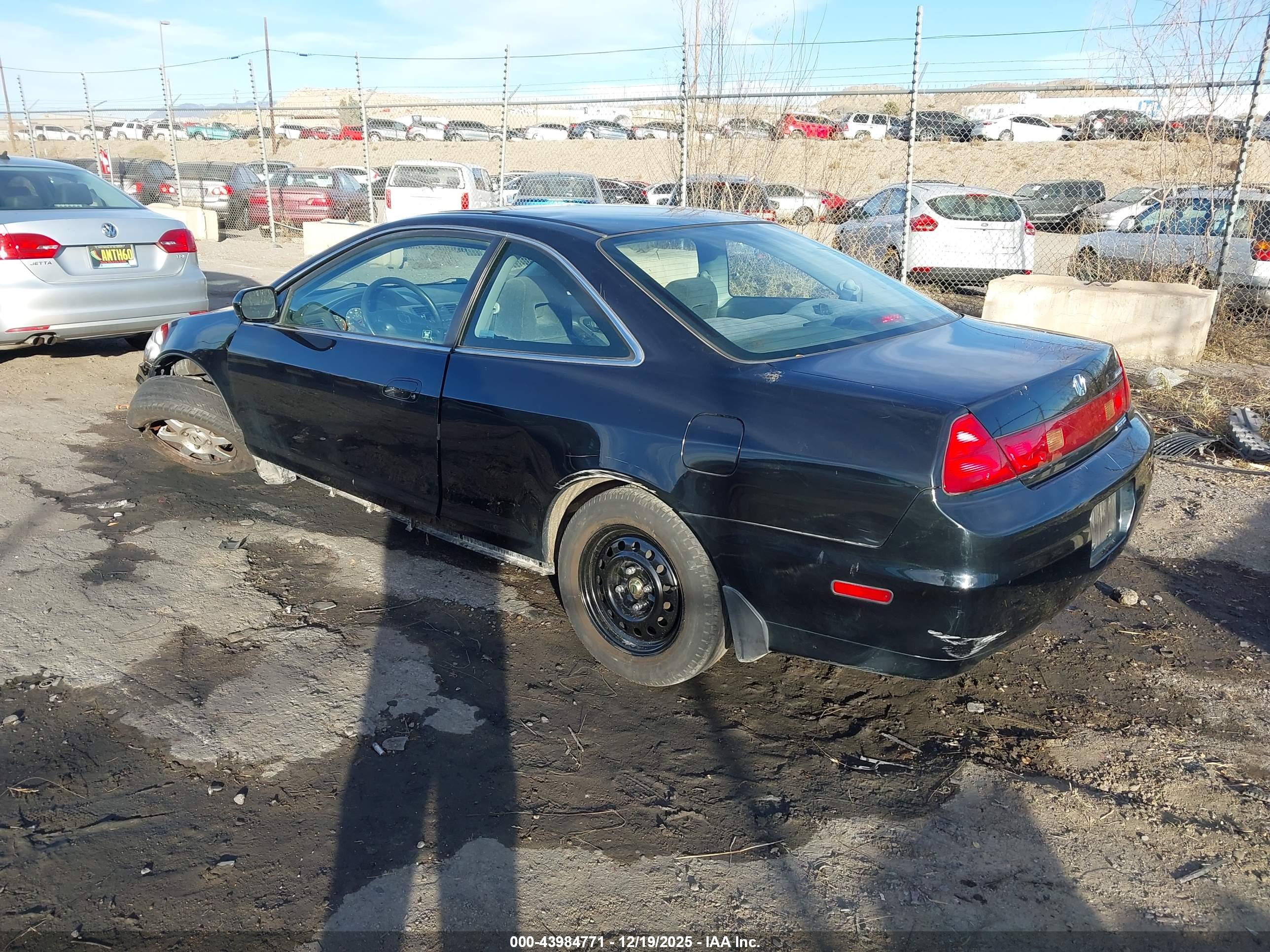 HONDA ACCORD image 3