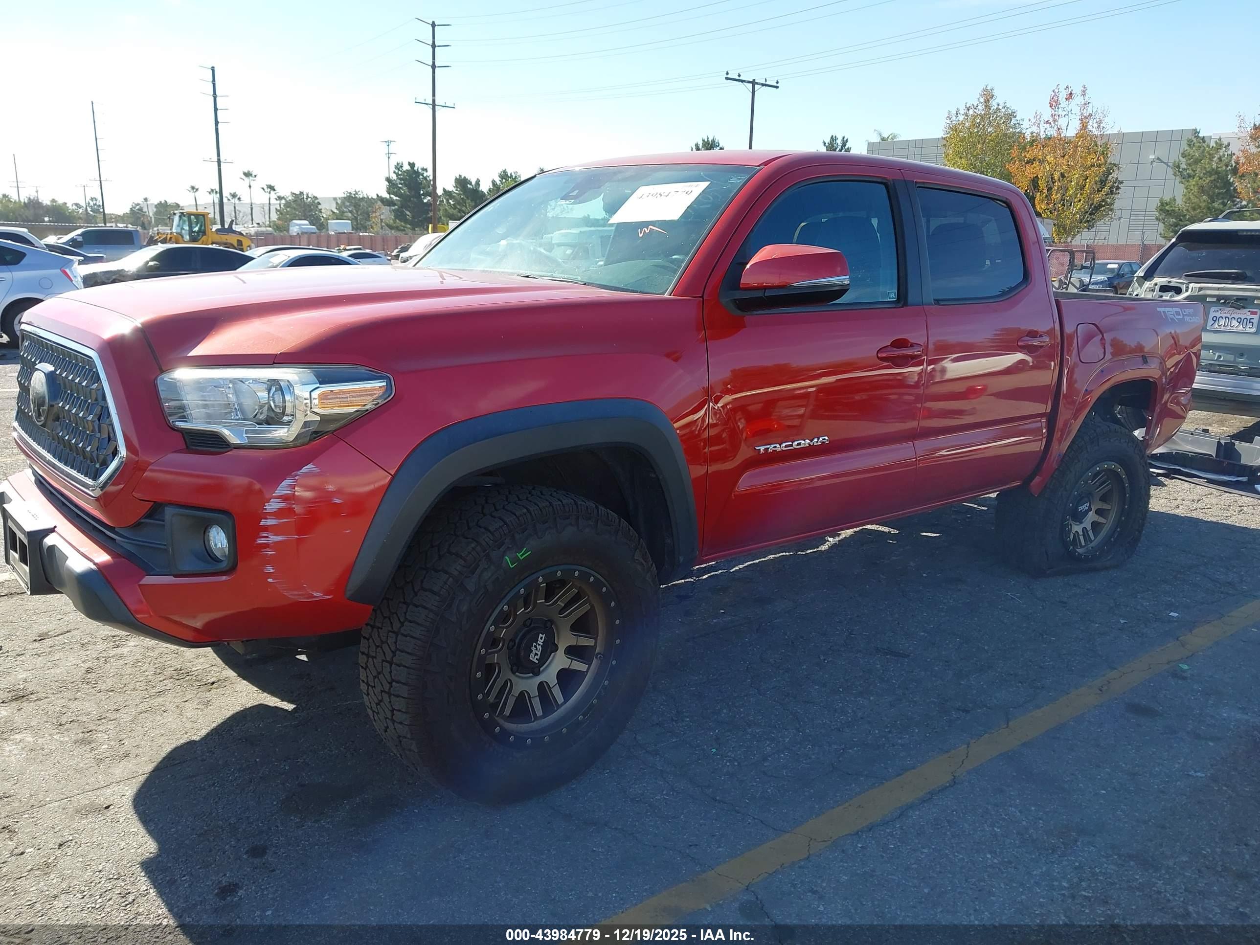 TOYOTA TACOMA image 2