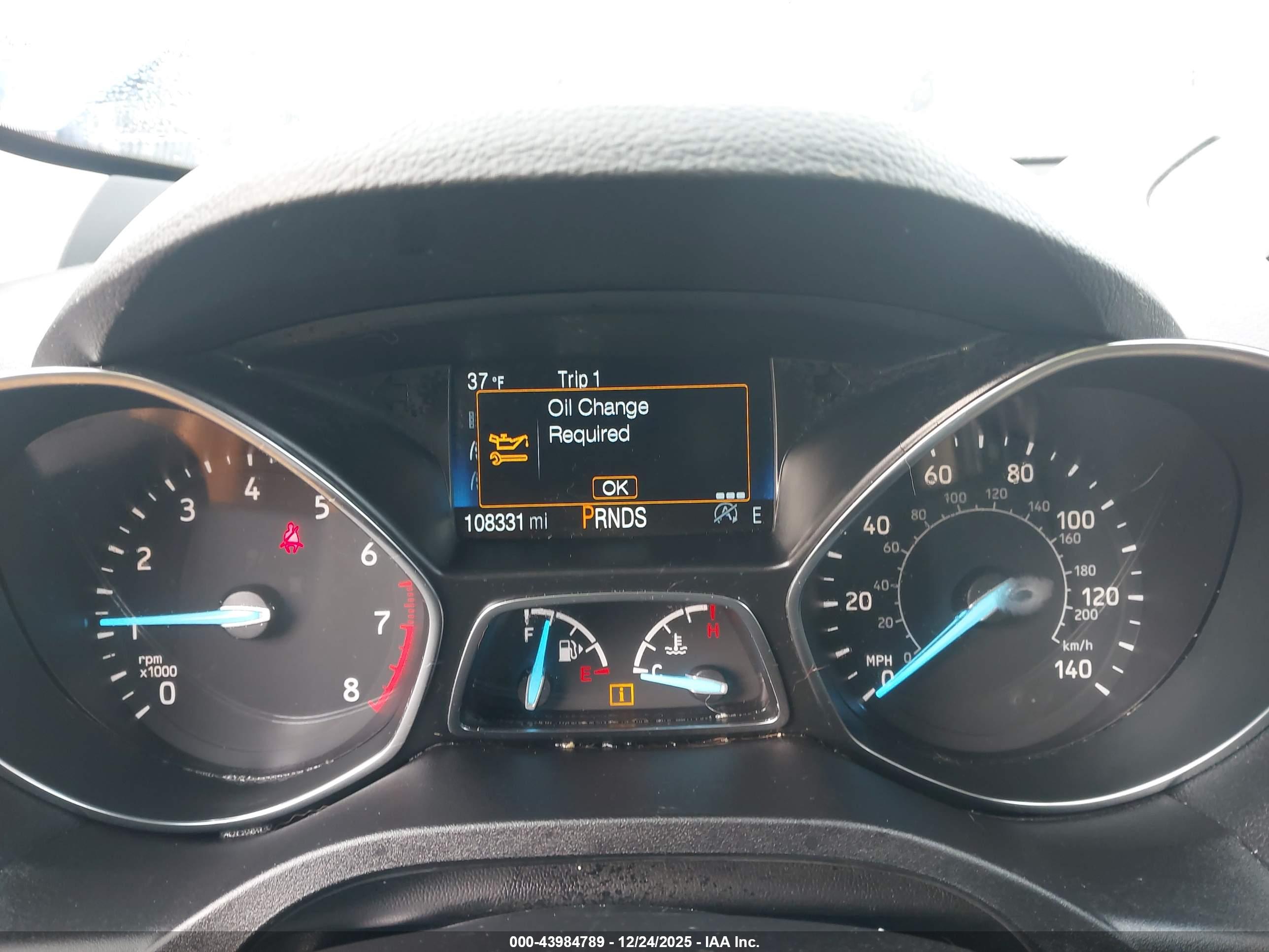 FORD ESCAPE image 7