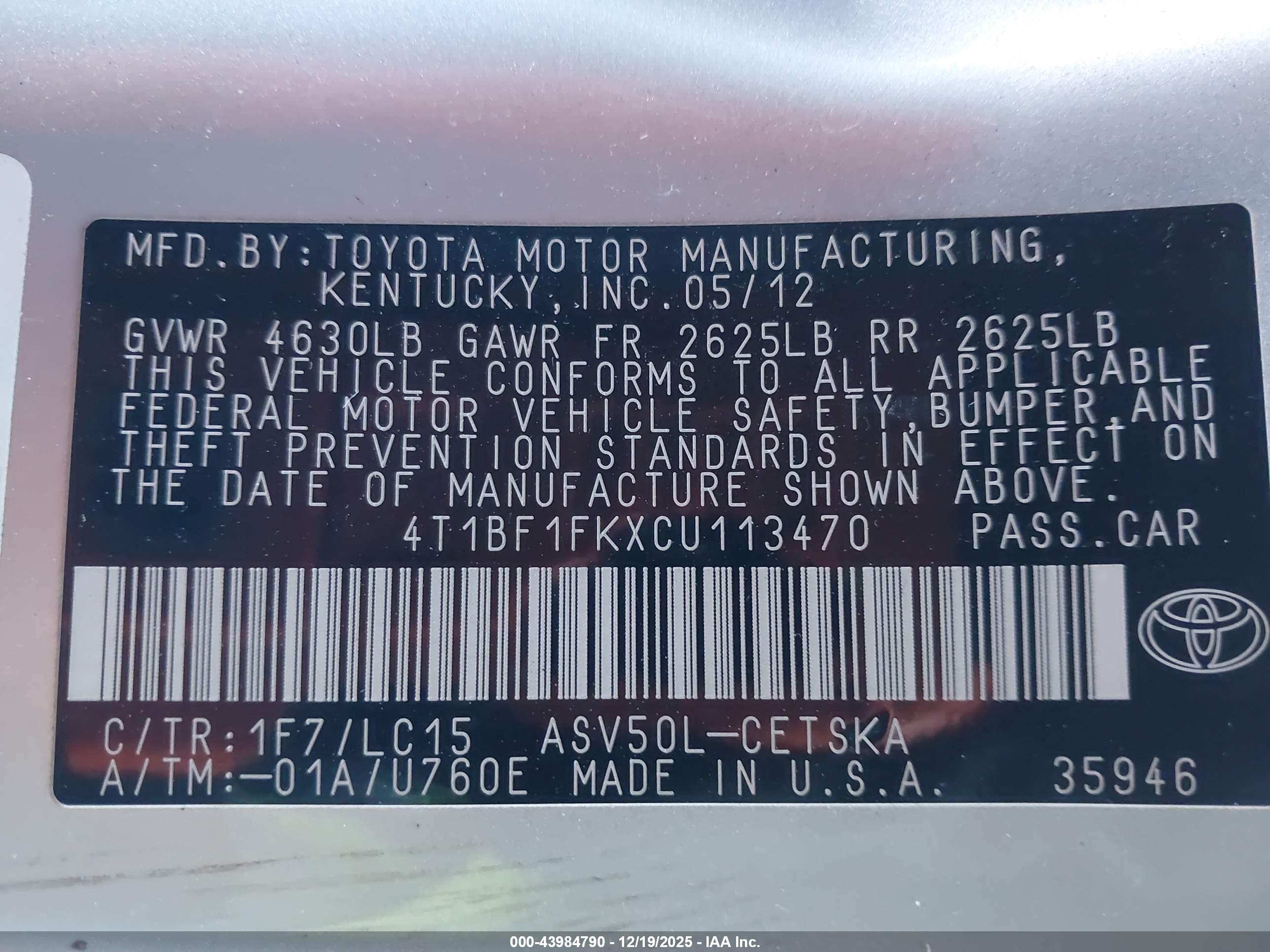 TOYOTA CAMRY image 9