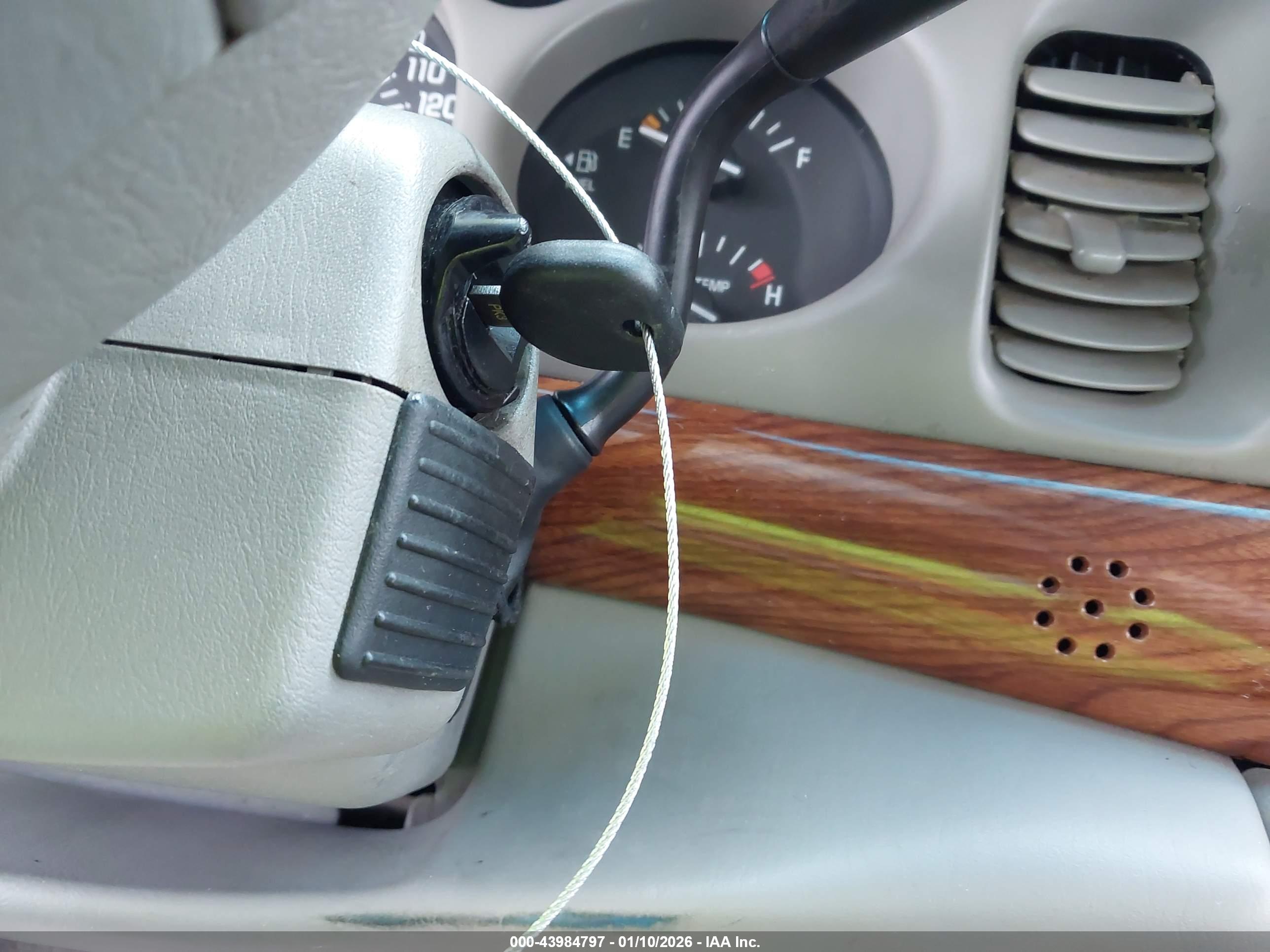BUICK LESABRE image 11