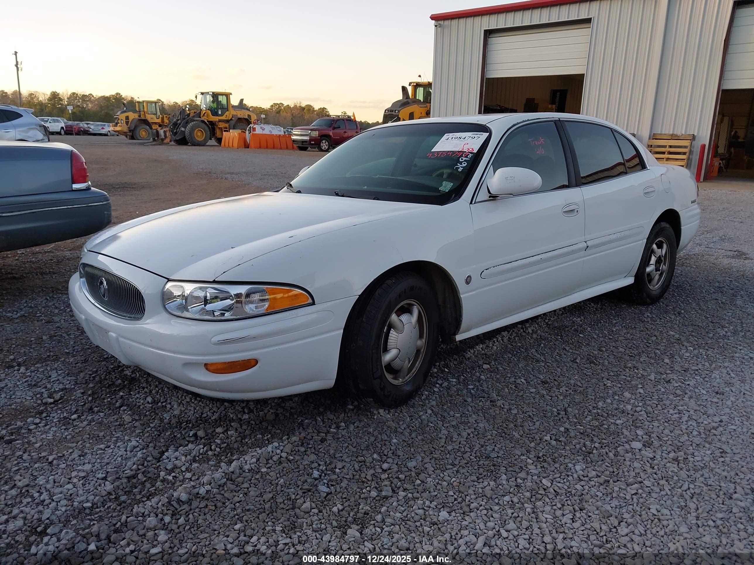 BUICK LESABRE image 2