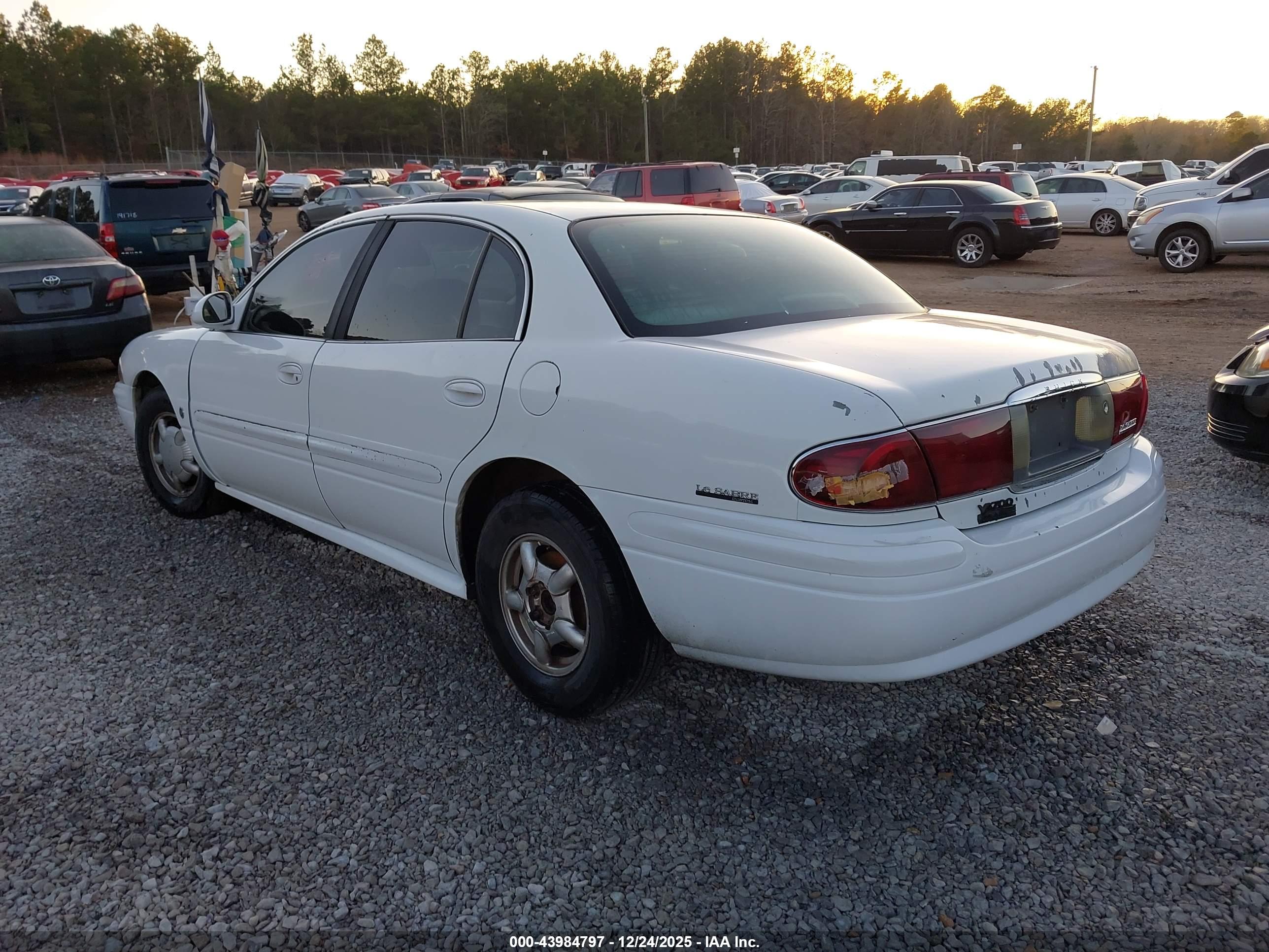 BUICK LESABRE image 3