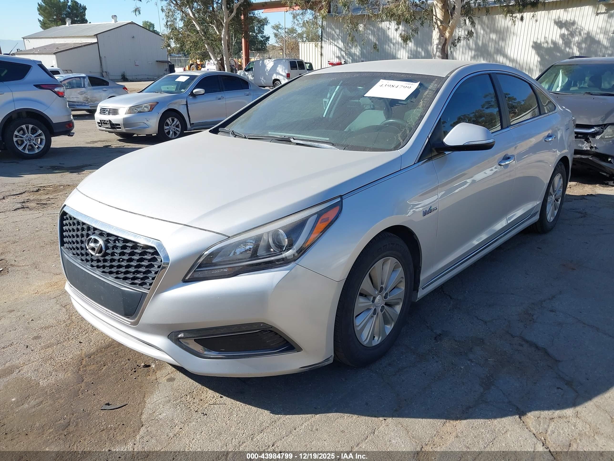 HYUNDAI SONATA image 2
