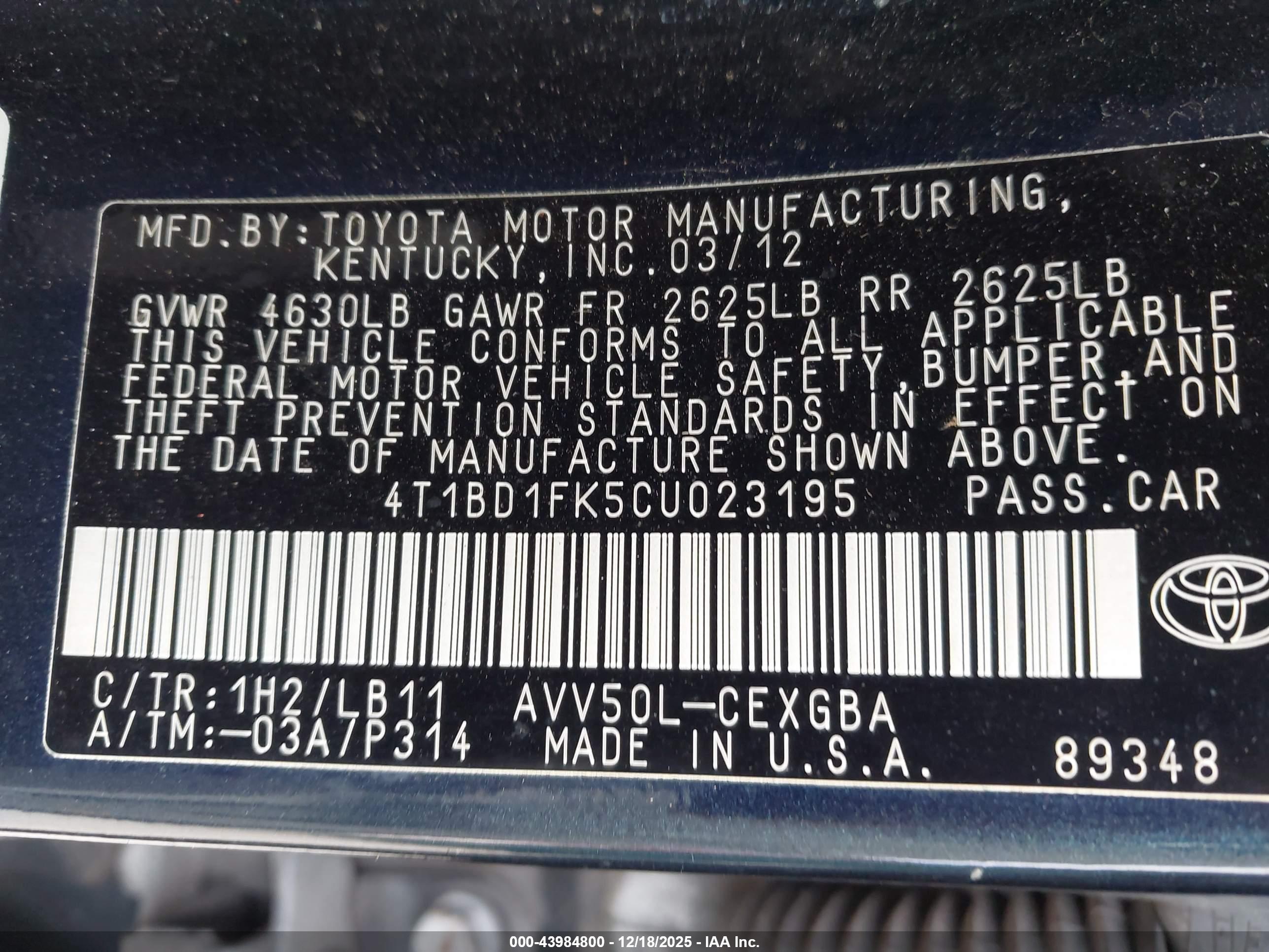 TOYOTA CAMRY image 9