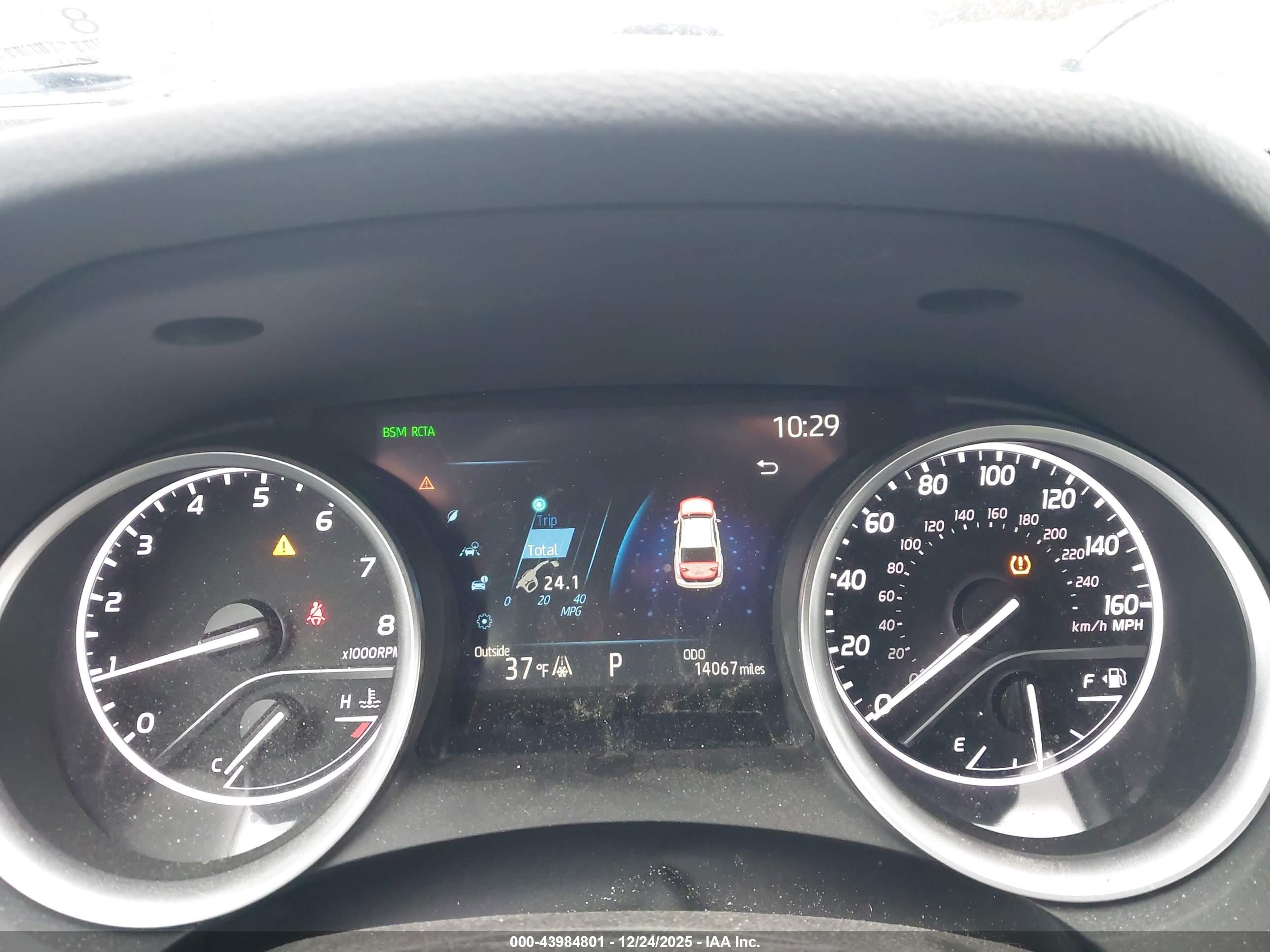 TOYOTA CAMRY image 7