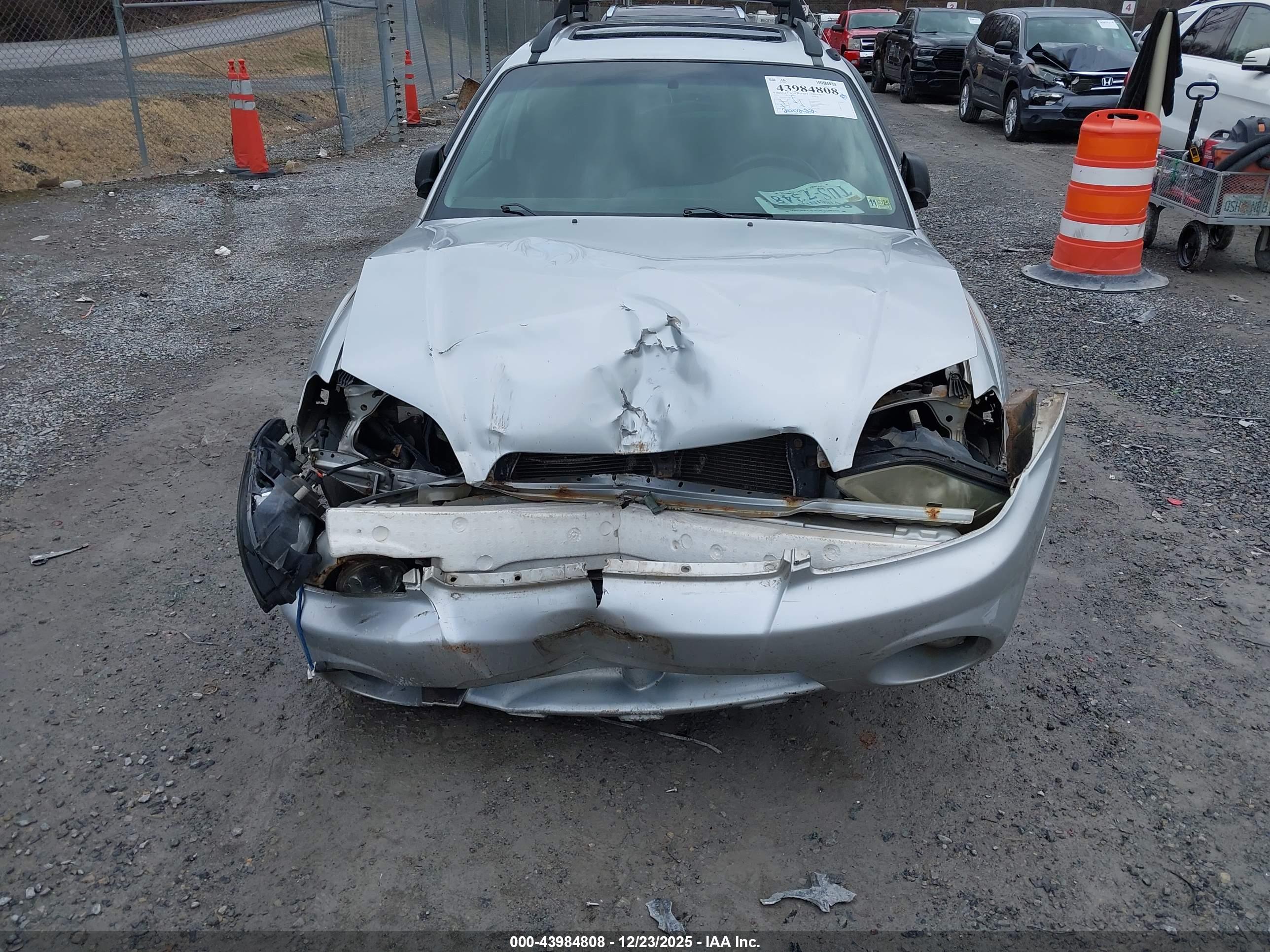 SUBARU BAJA image 6