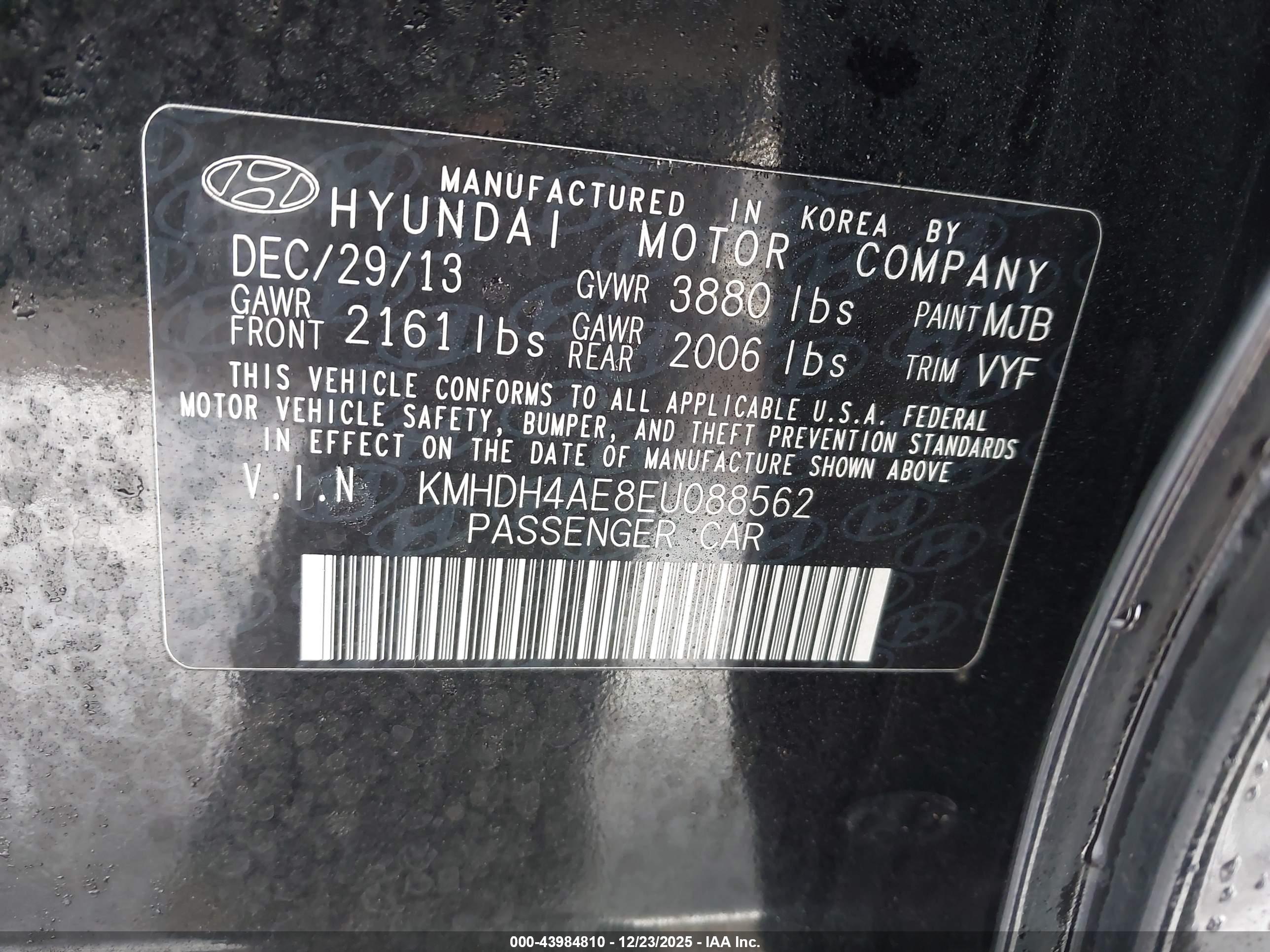 HYUNDAI ELANTRA image 9