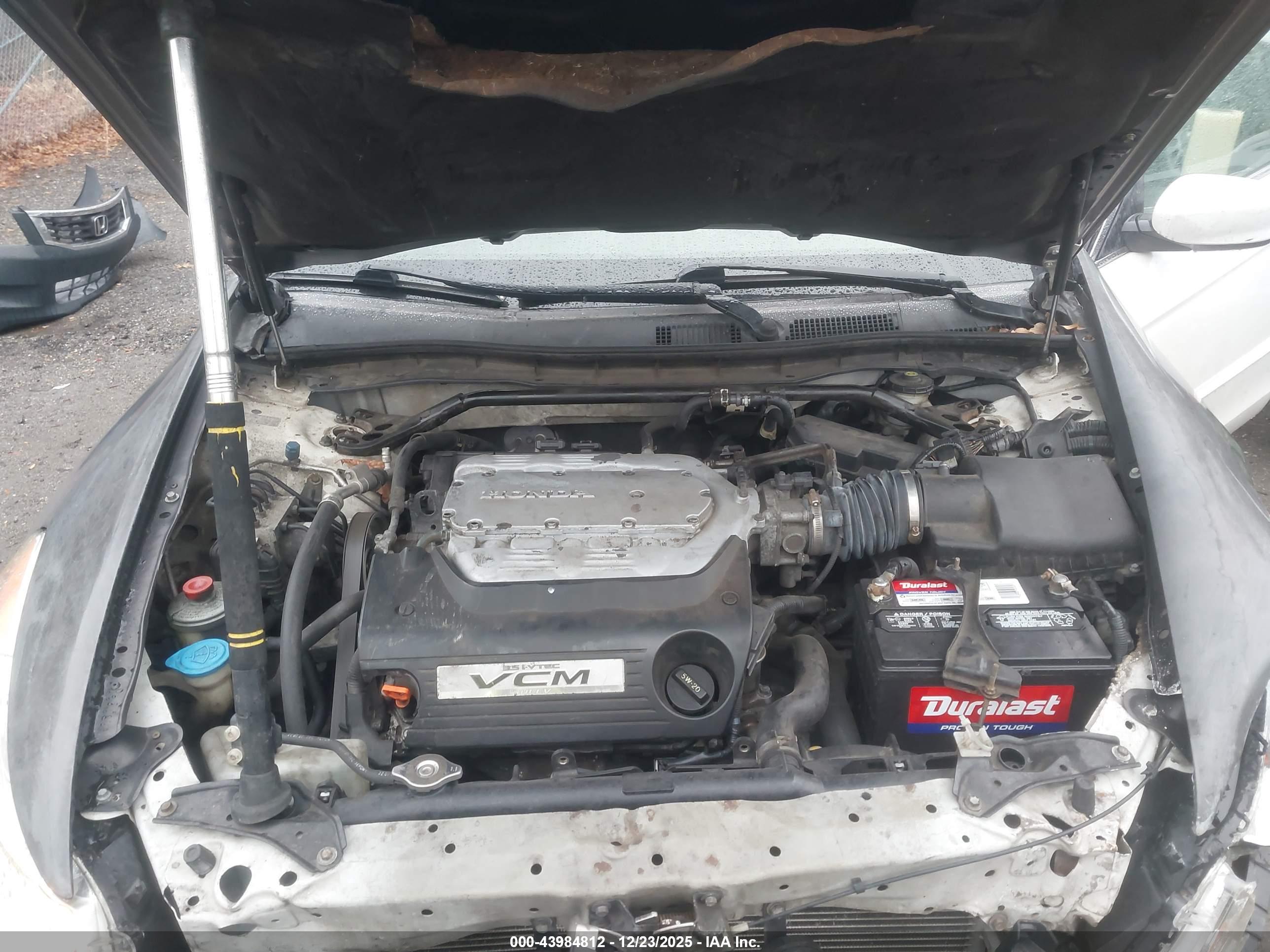 HONDA ACCORD image 10