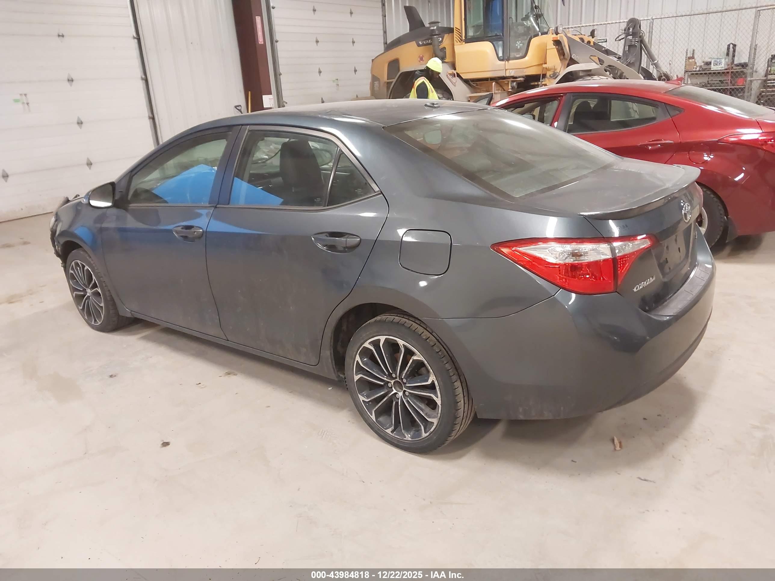 TOYOTA COROLLA image 3