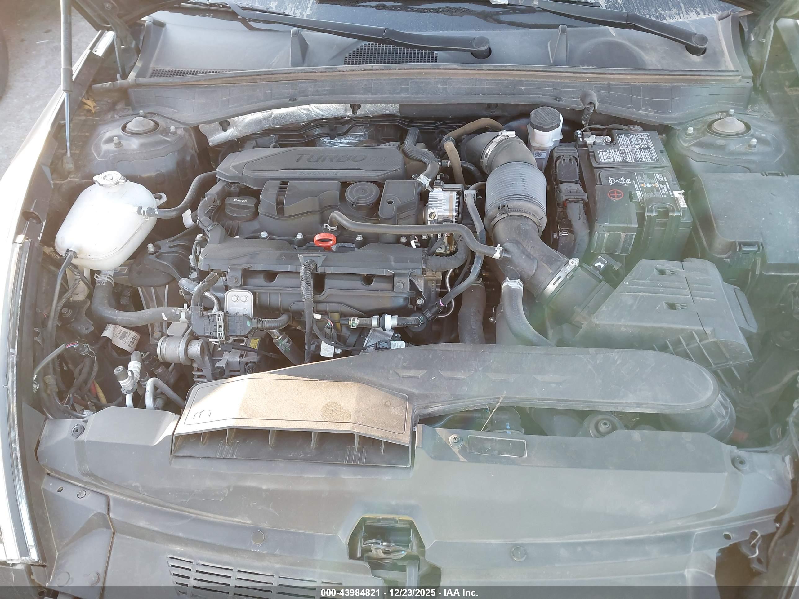 HYUNDAI SONATA image 10