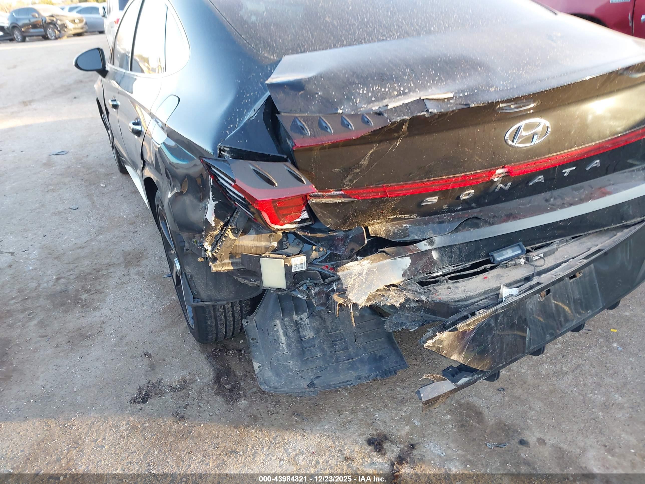 HYUNDAI SONATA image 6