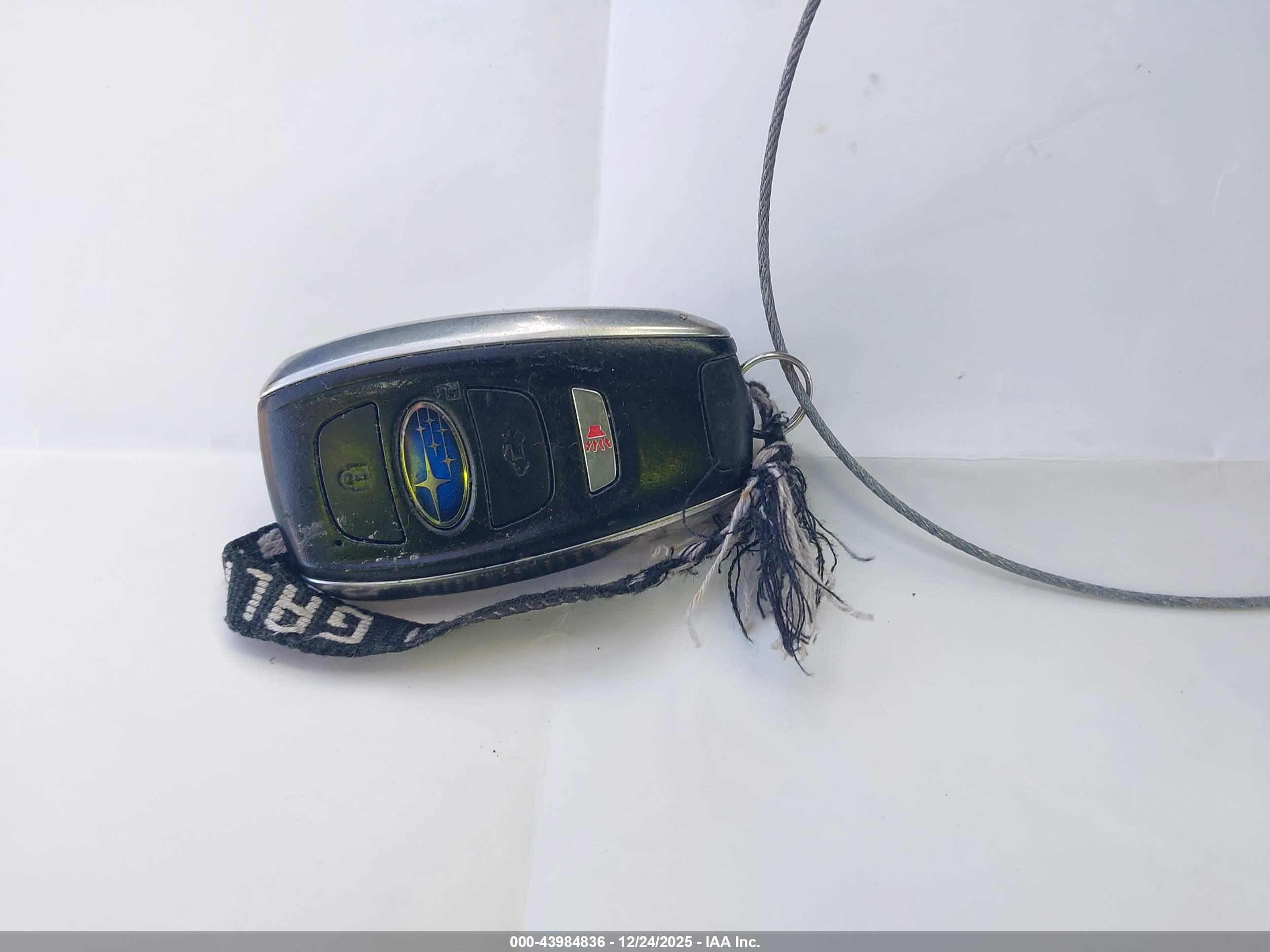 SUBARU OUTBACK image 11