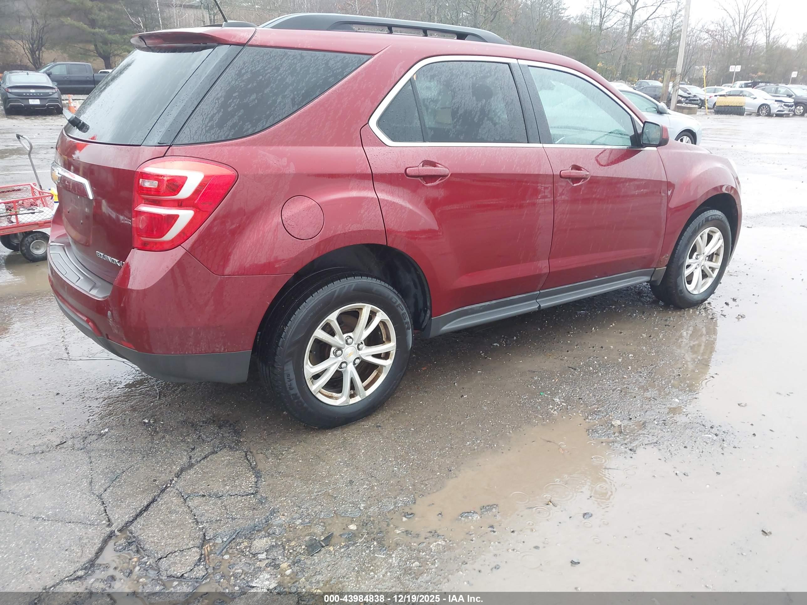 CHEVROLET EQUINOX image 4