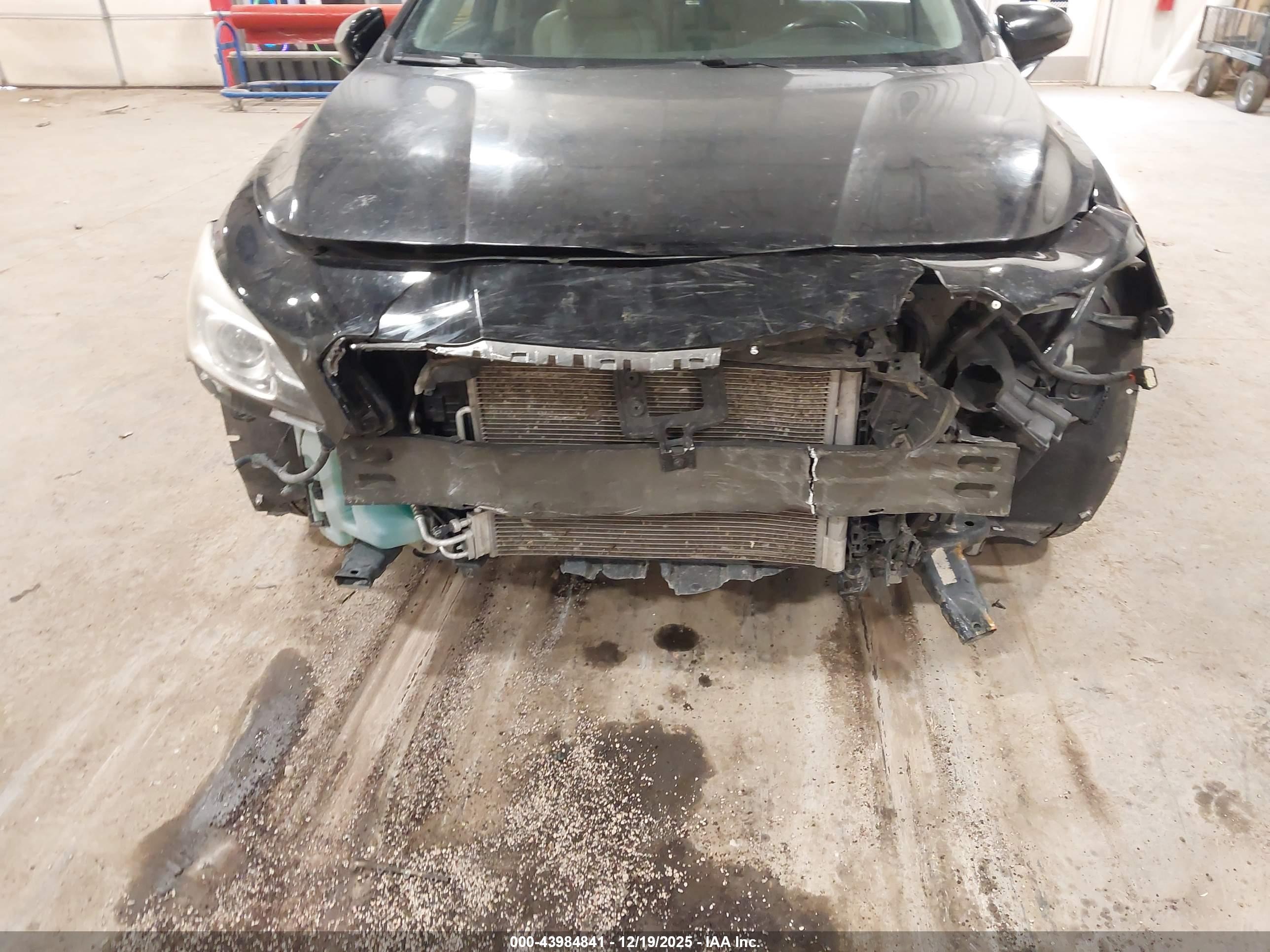 BUICK LACROSSE image 6