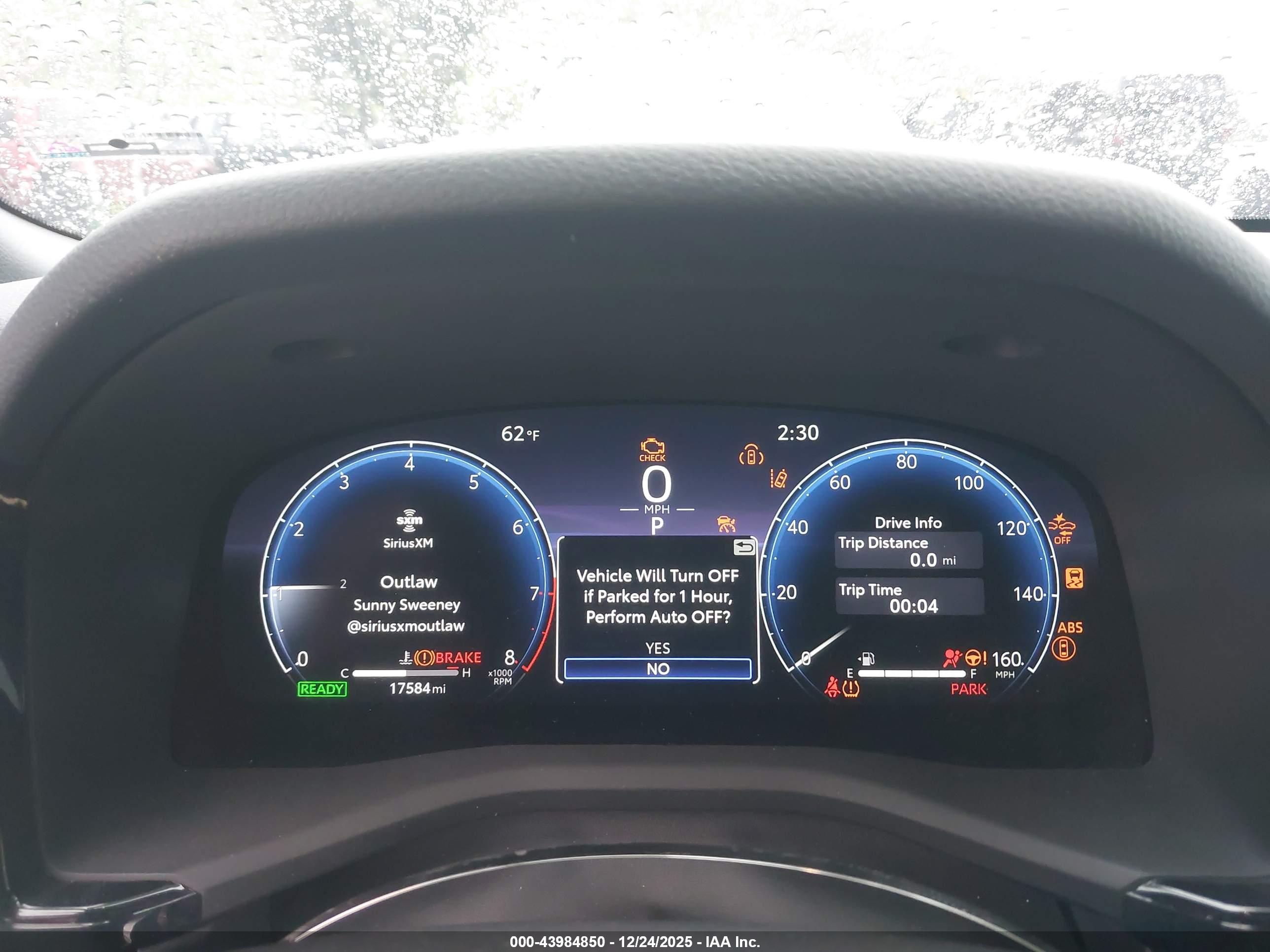 TOYOTA CAMRY image 7