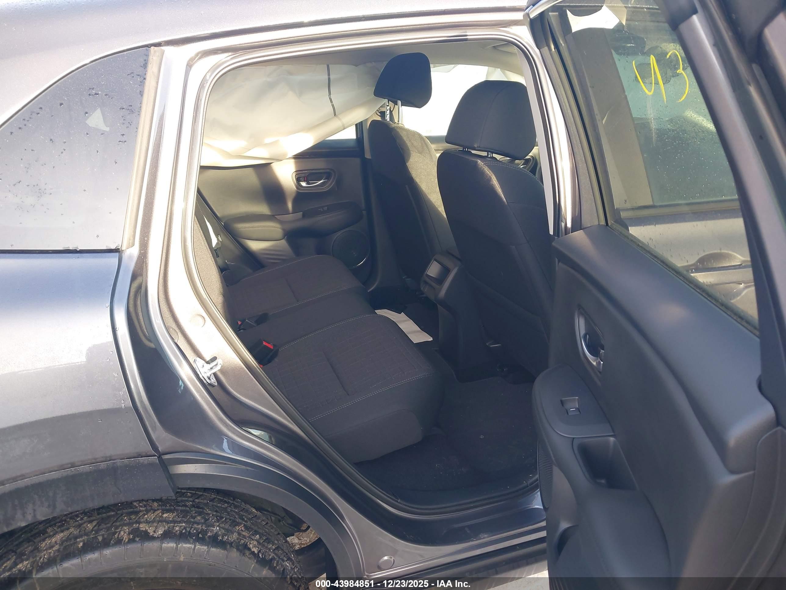 HONDA HR-V image 8