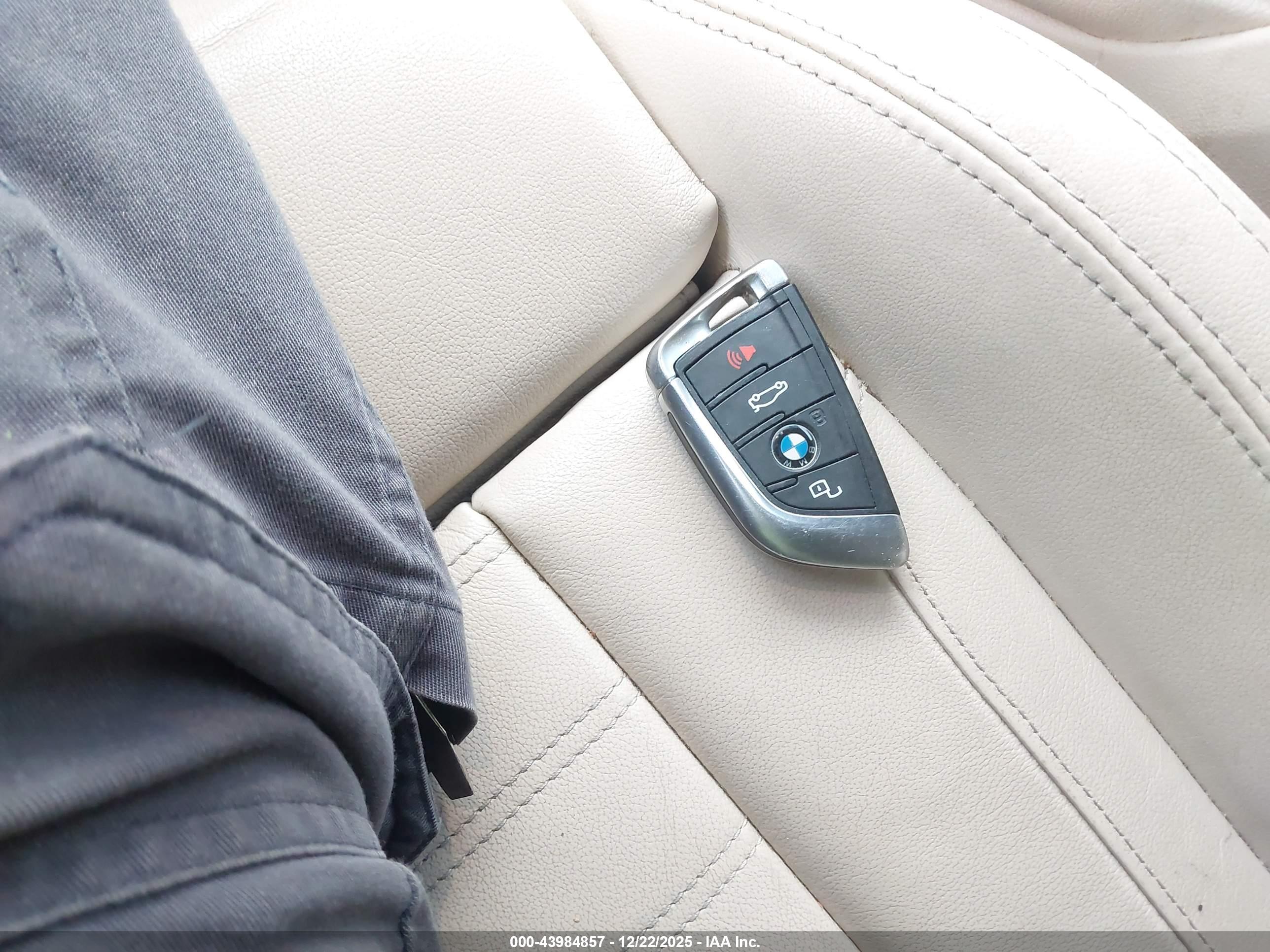 BMW X3 image 11