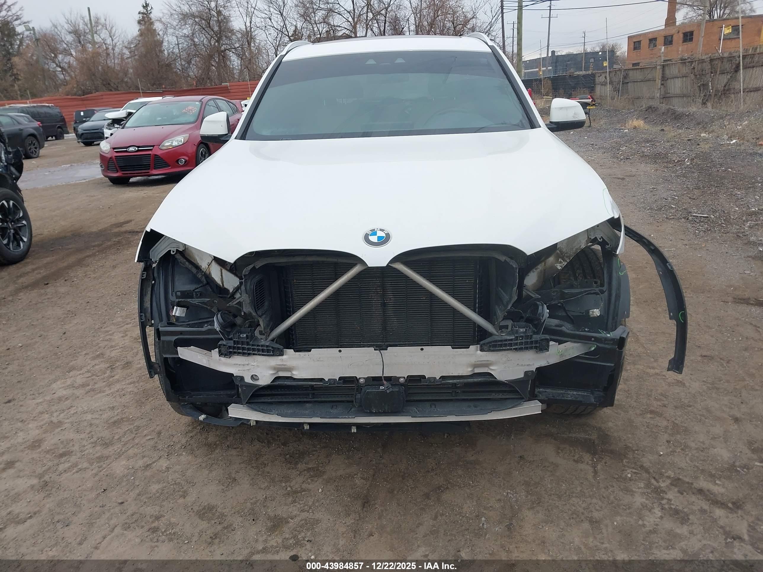 BMW X3 image 6