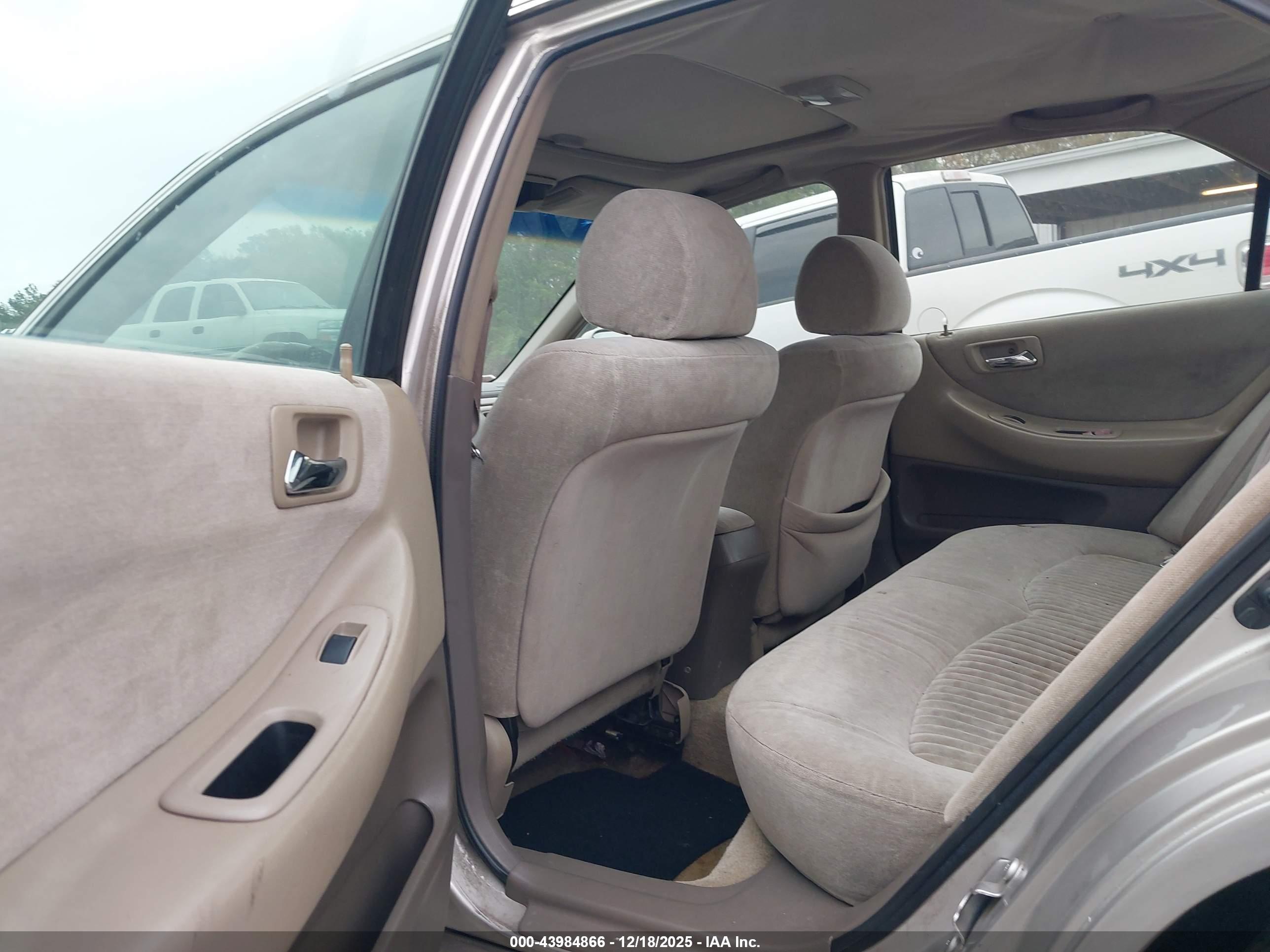 HONDA ACCORD image 8